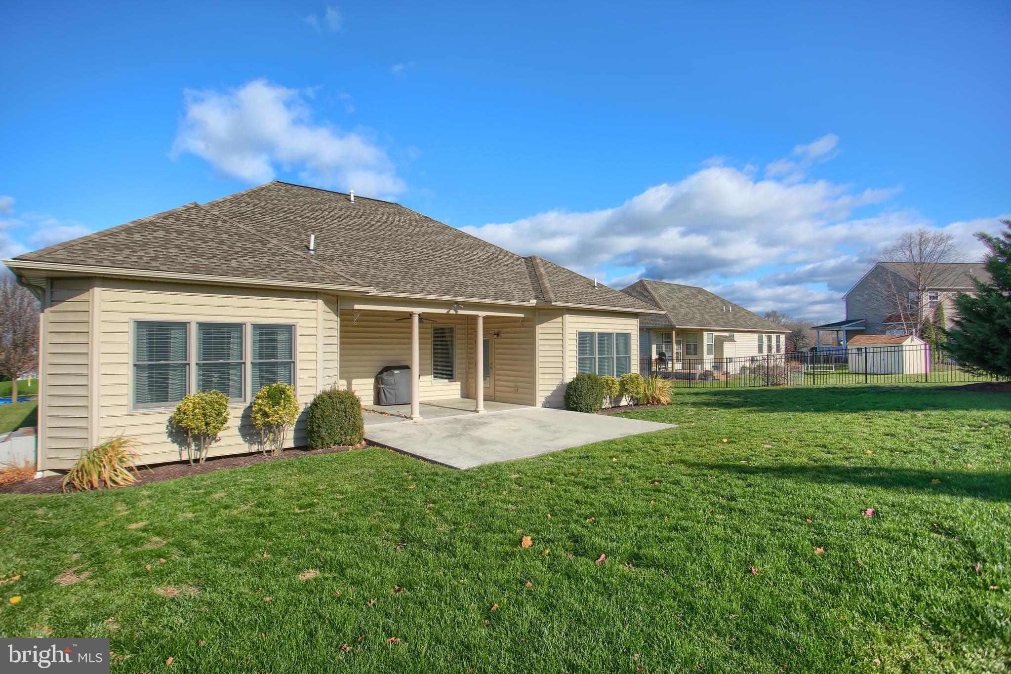 WINDY HEIGHTS - Residential