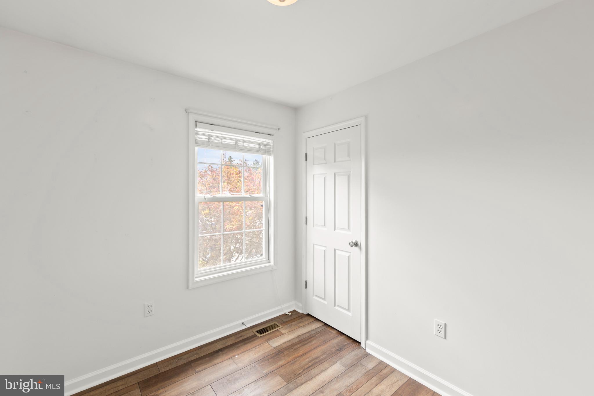 RIDGEWAY EAST - Residential