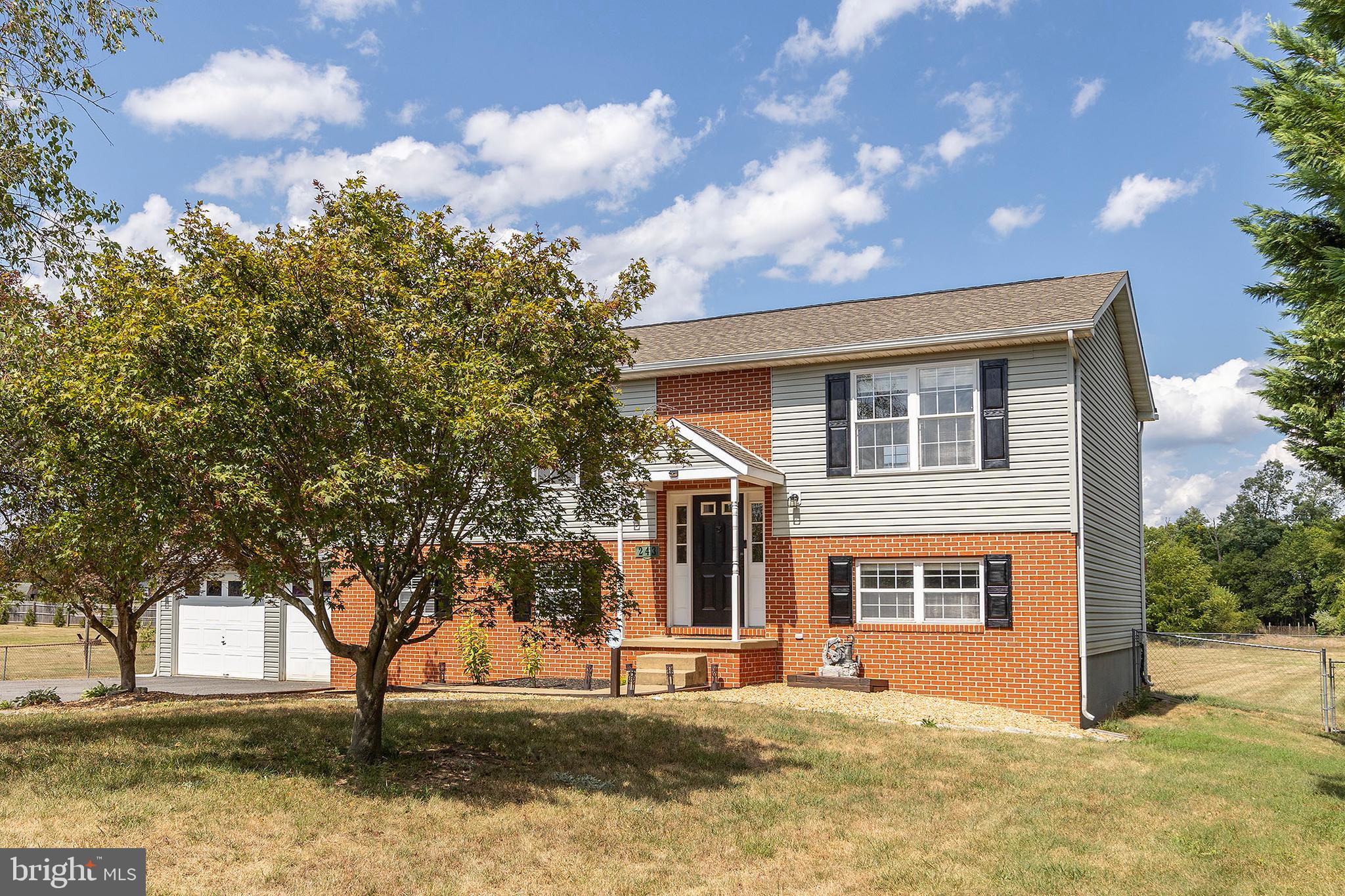 RIDGEWAY EAST - Residential