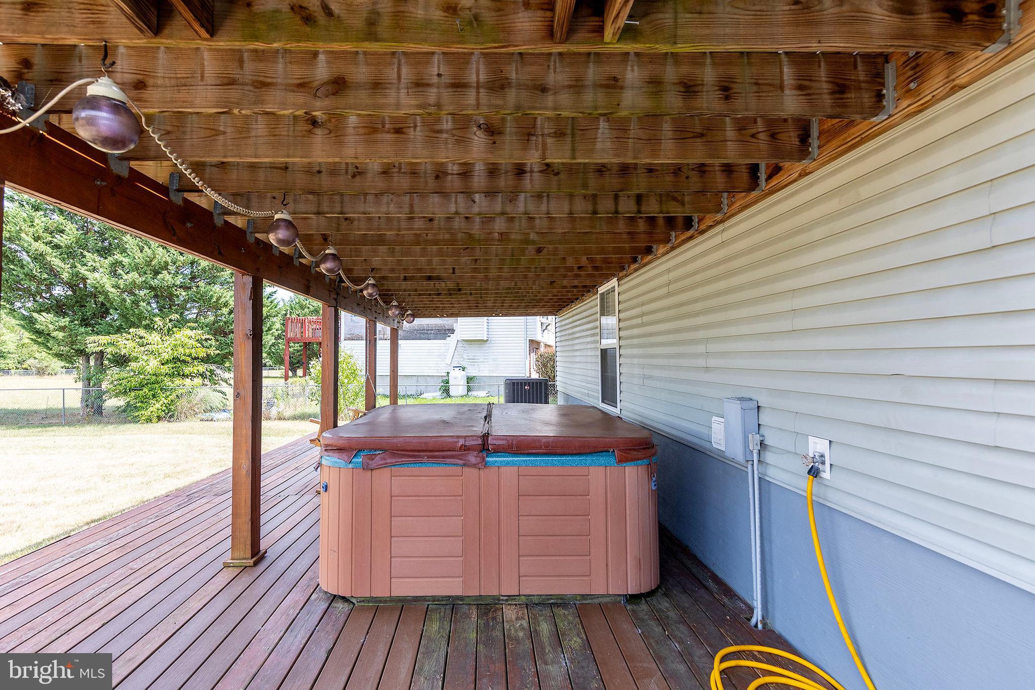 RIDGEWAY EAST - Residential