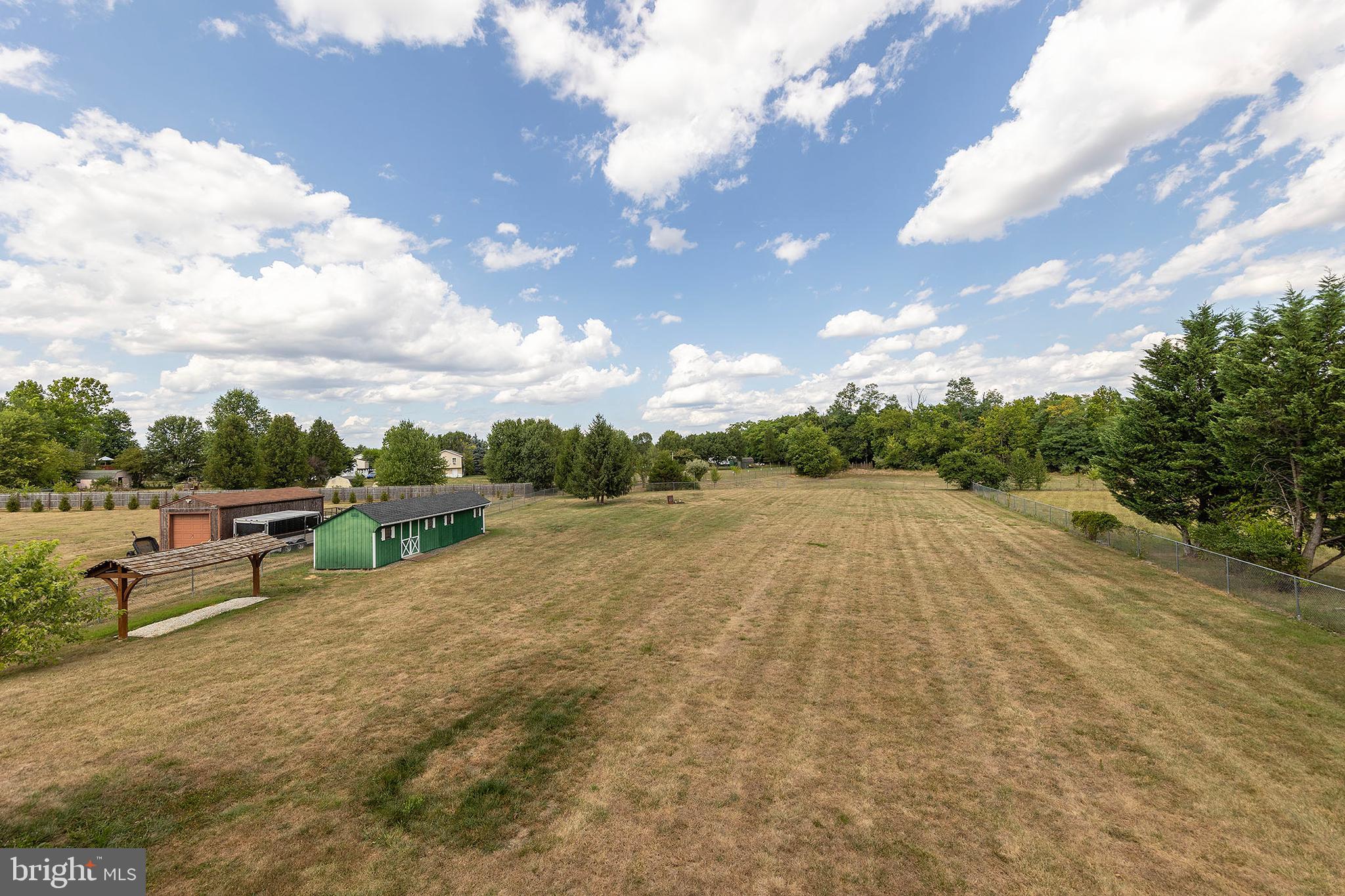 RIDGEWAY EAST - Residential