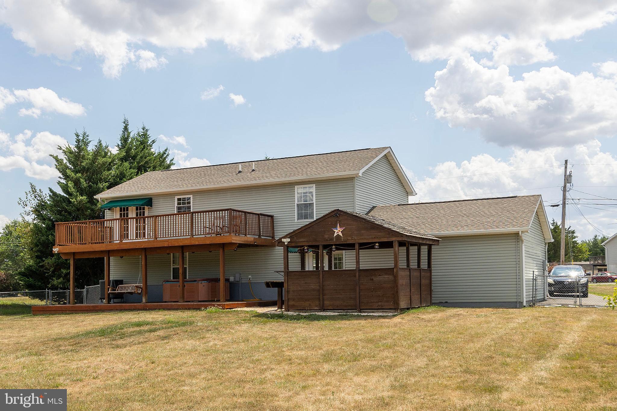 RIDGEWAY EAST - Residential