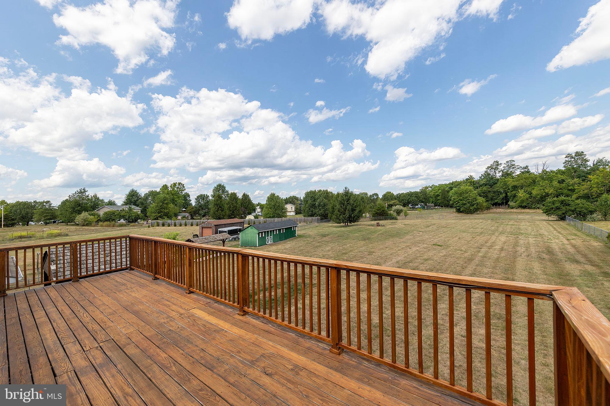 RIDGEWAY EAST - Residential