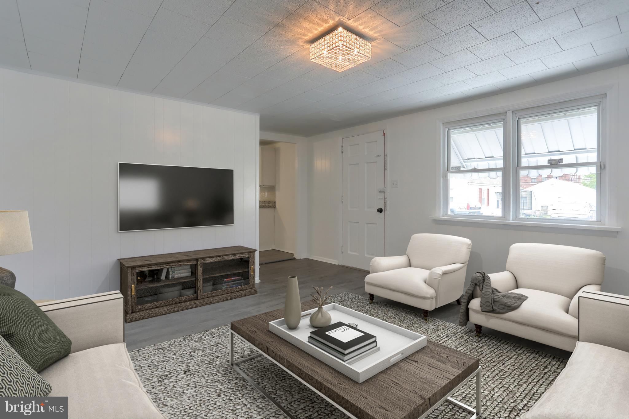 WALNUT STREET AREA - Residential