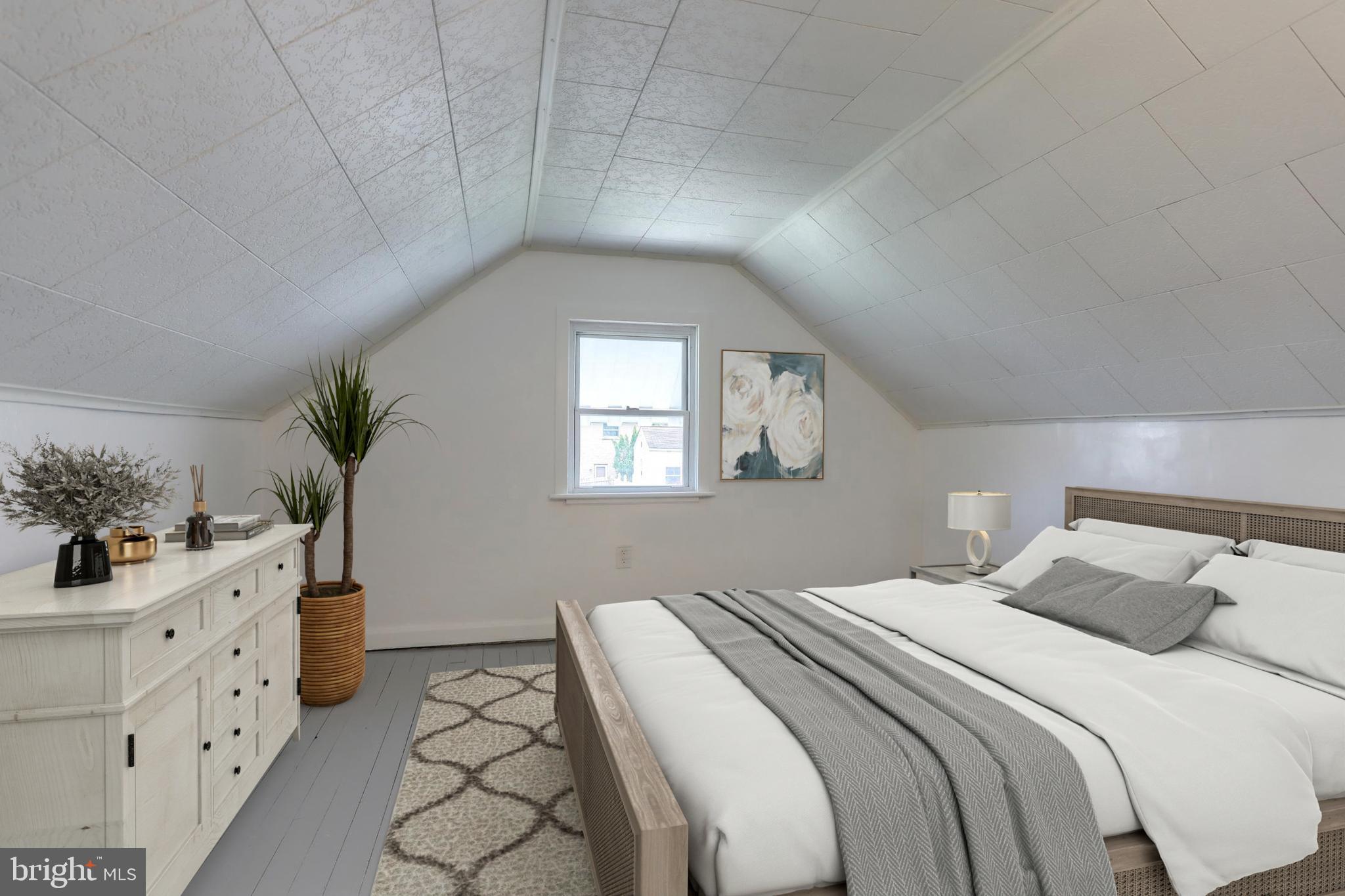 WALNUT STREET AREA - Residential