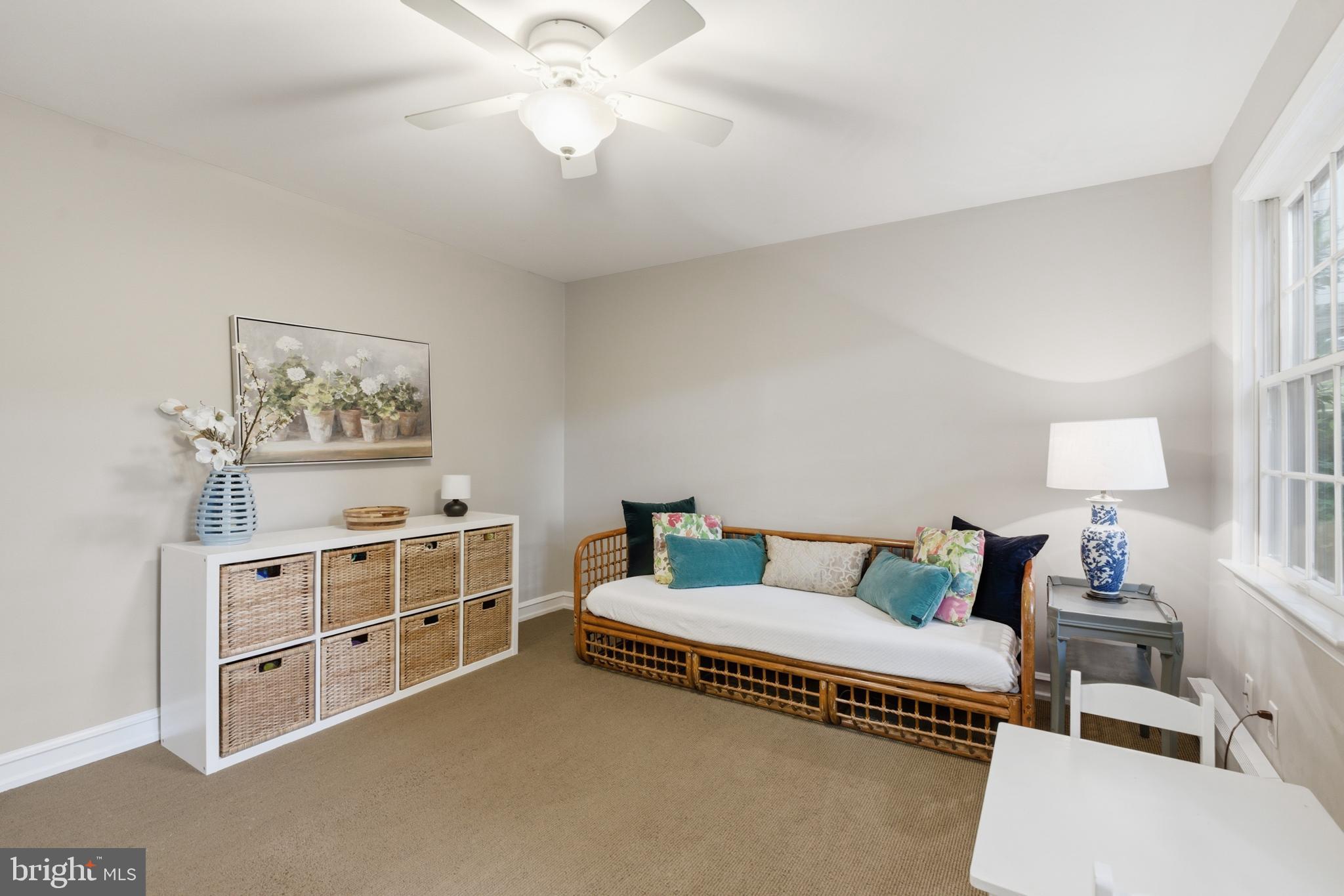 PENN WYNNE - Residential