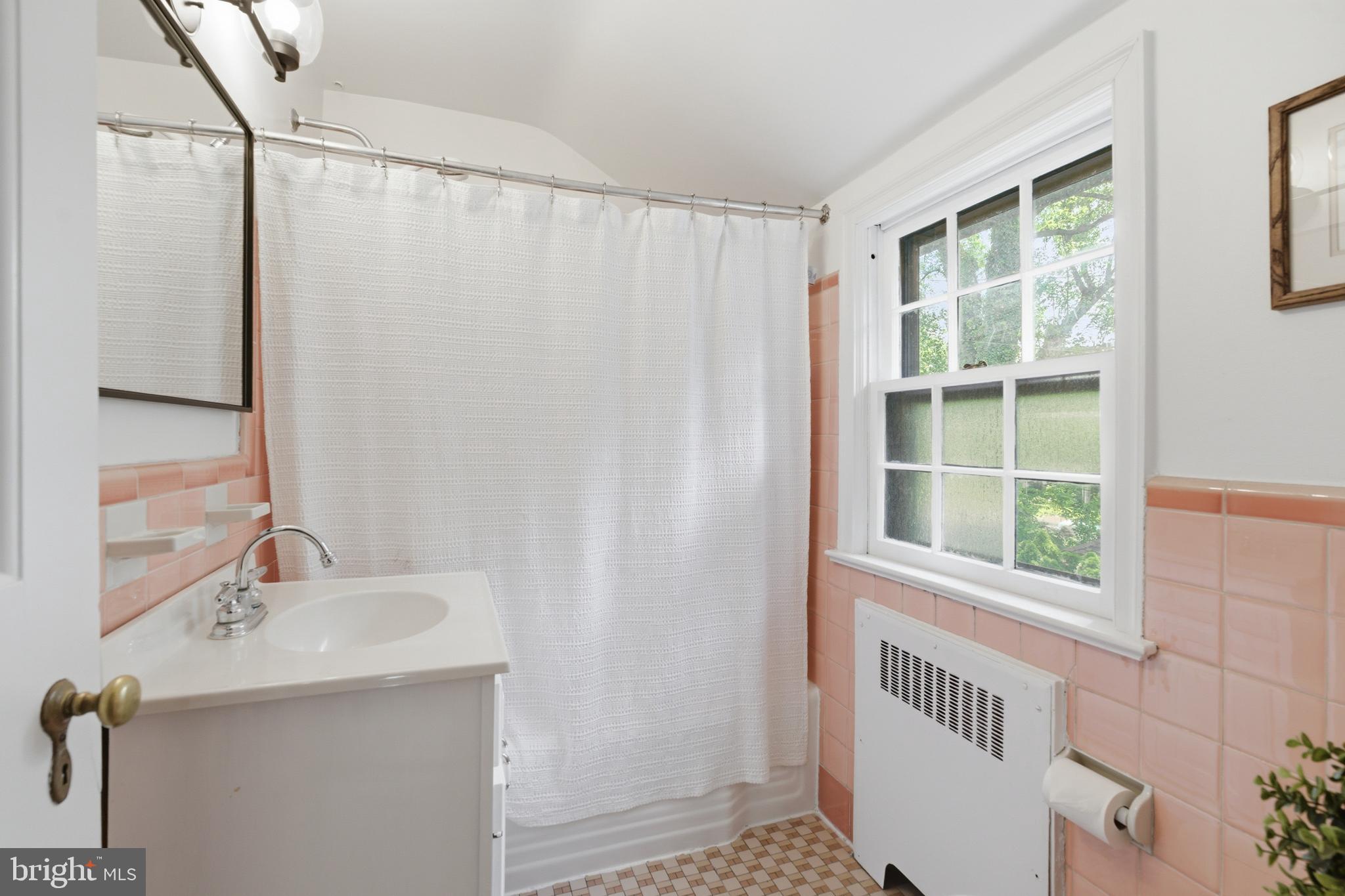 PENN WYNNE - Residential