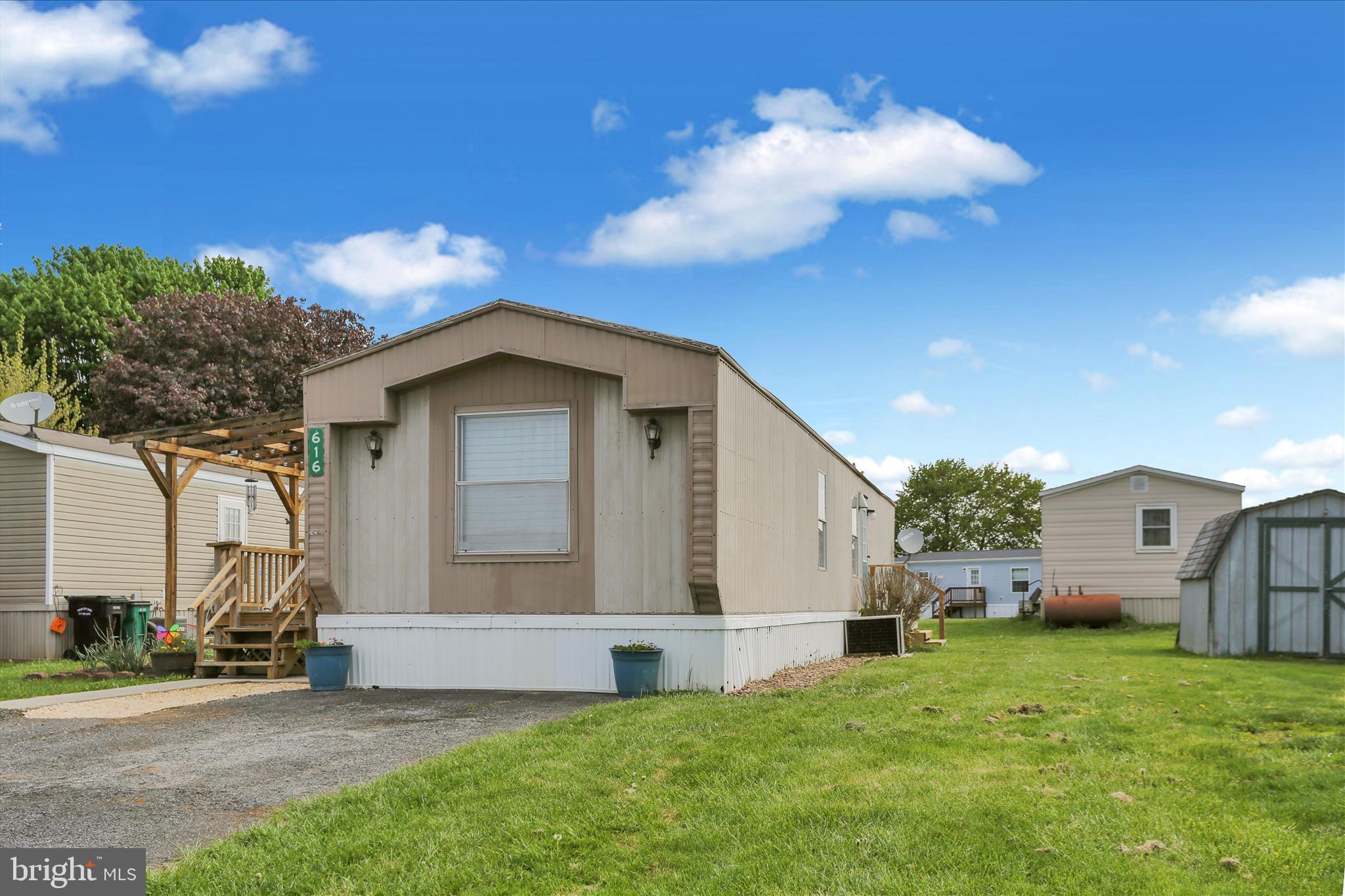 PALM CITY PARK - Residential