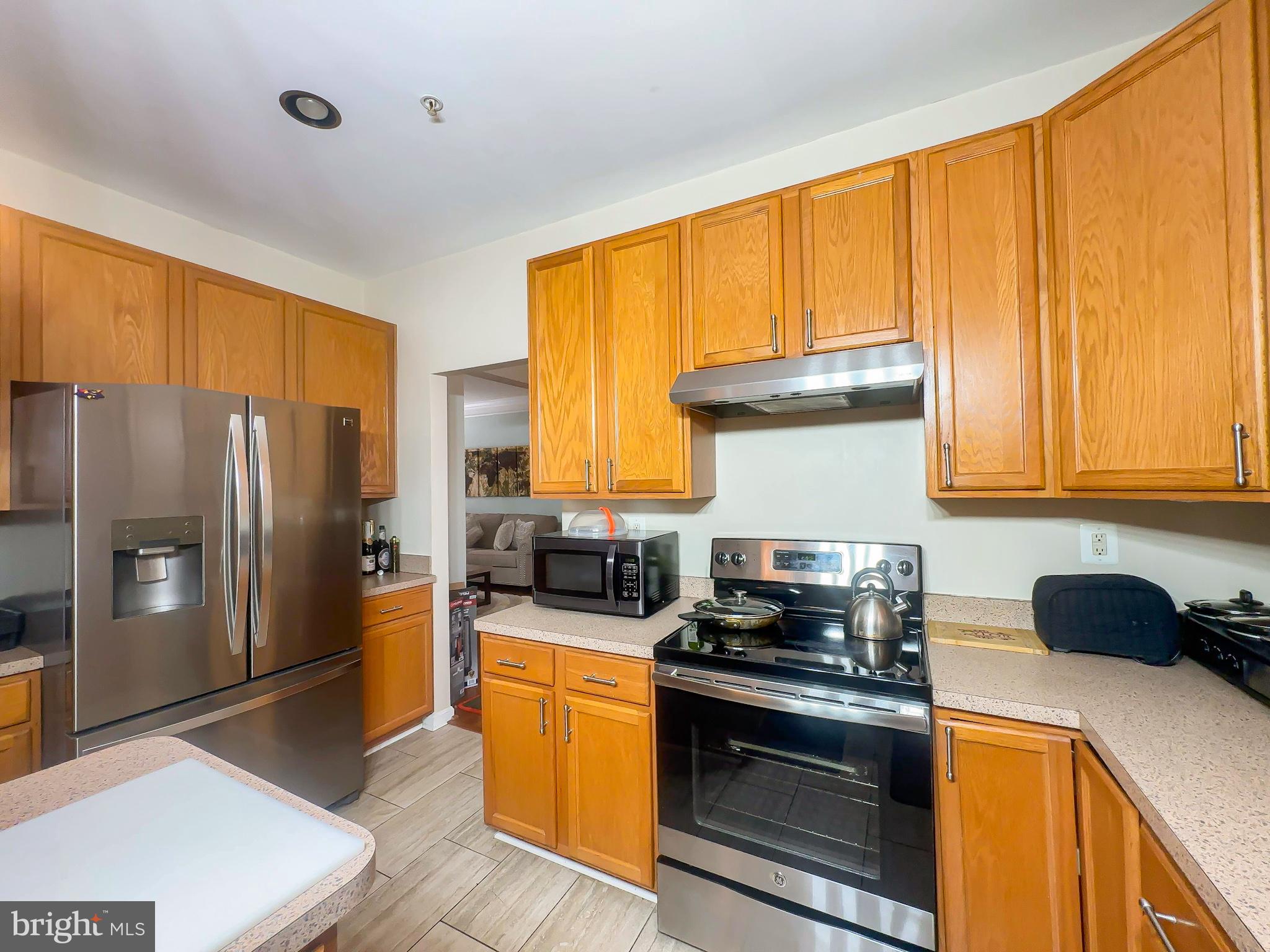 TANTALLON HILLS - Residential