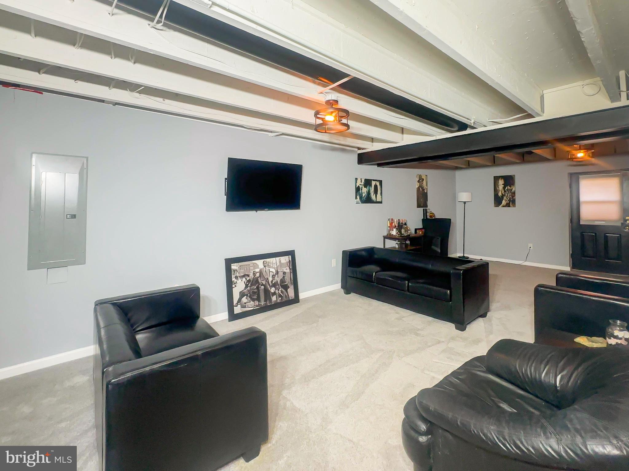 TANTALLON HILLS - Residential