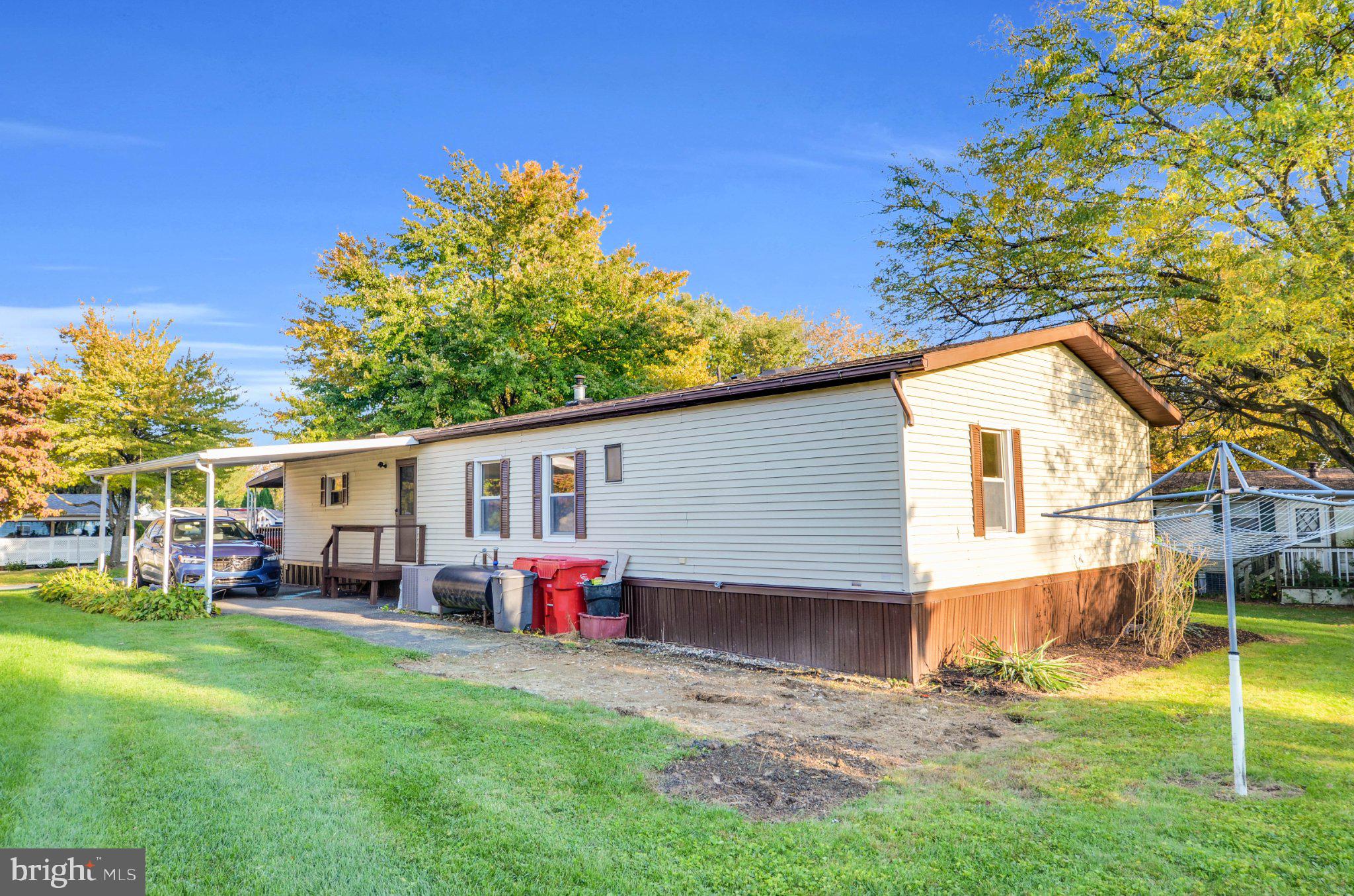 8920 CEDAR ROAD