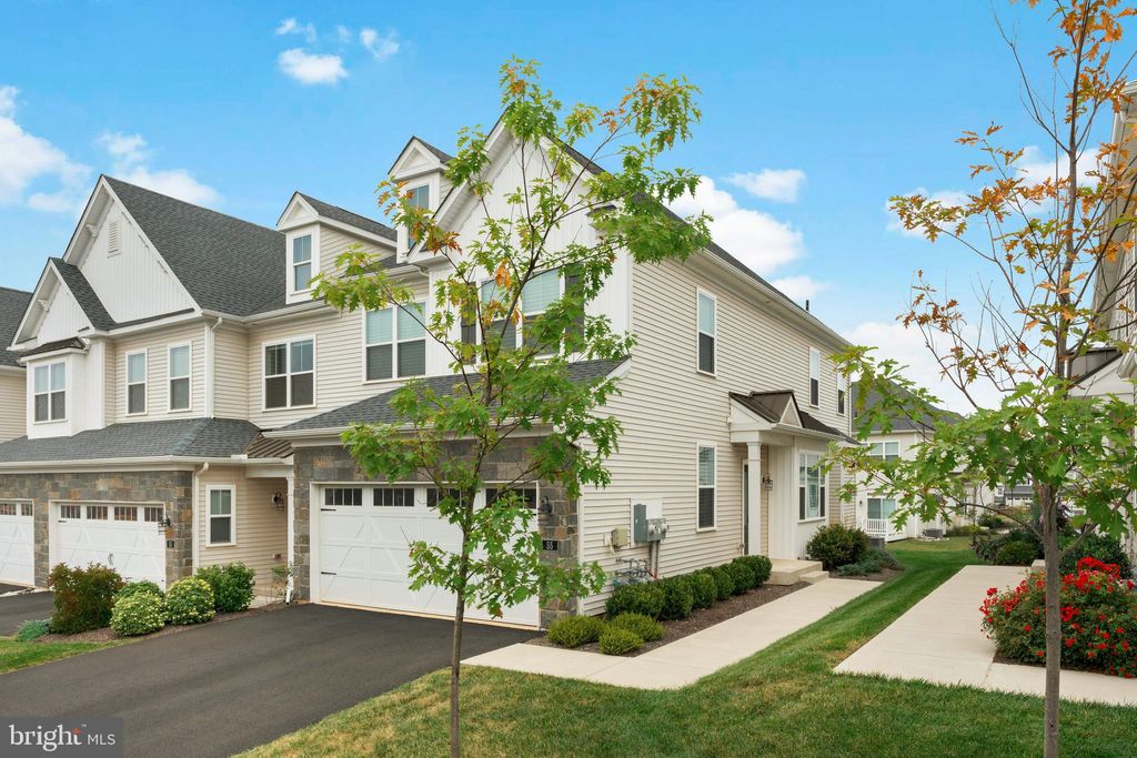 Photo of 55 Parry Way, WARMINSTER, PA 18974 (MLS # PABU2105040)