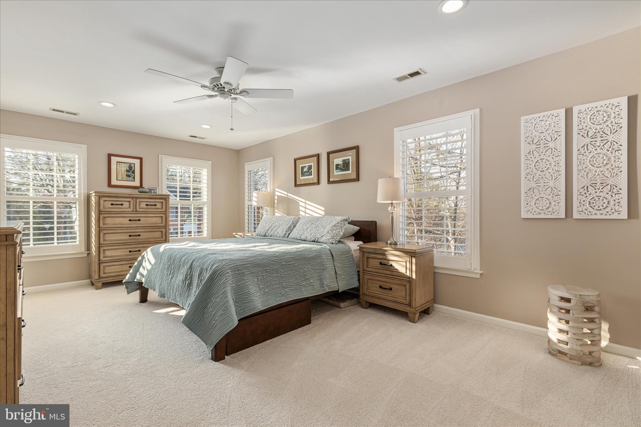 MONROE MANOR - Residential