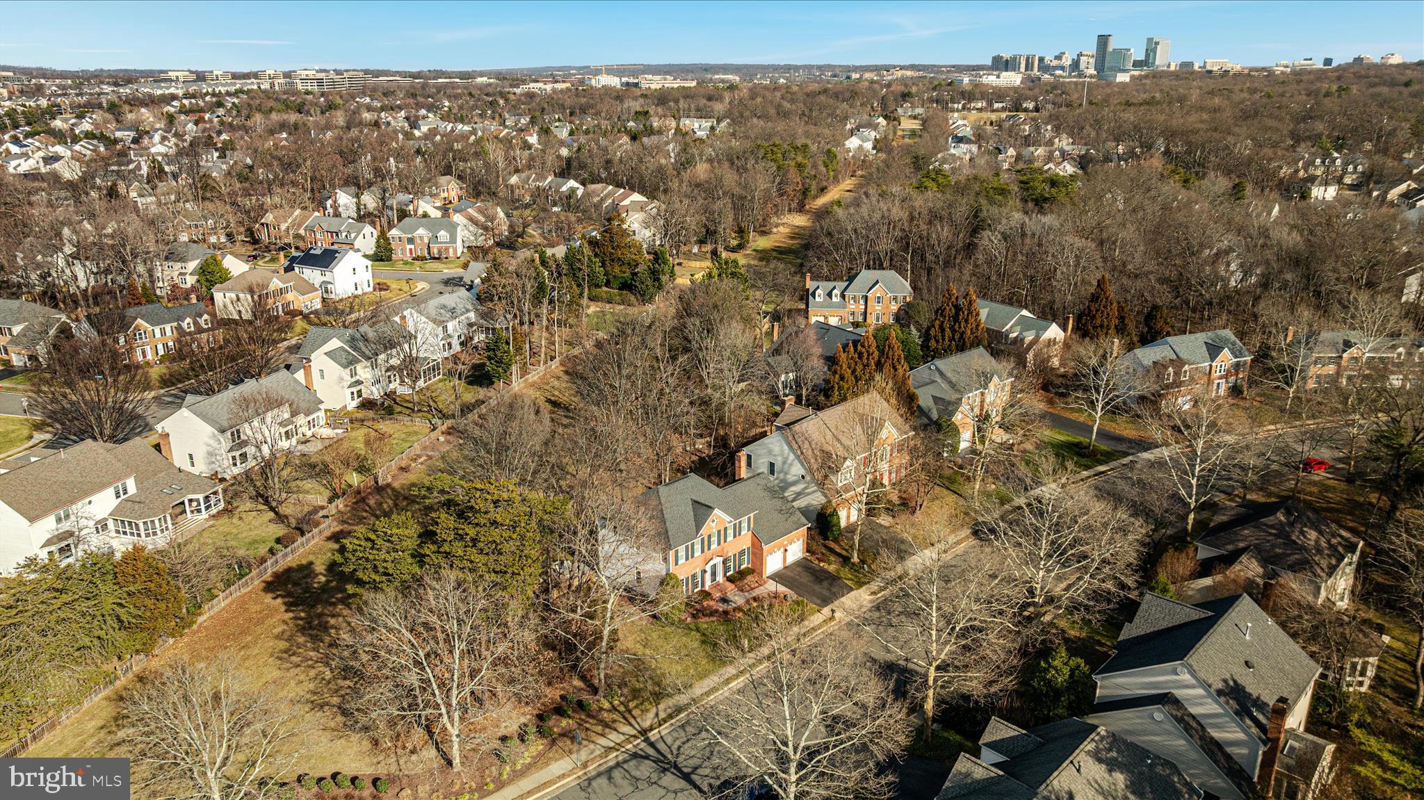 MONROE MANOR - Residential