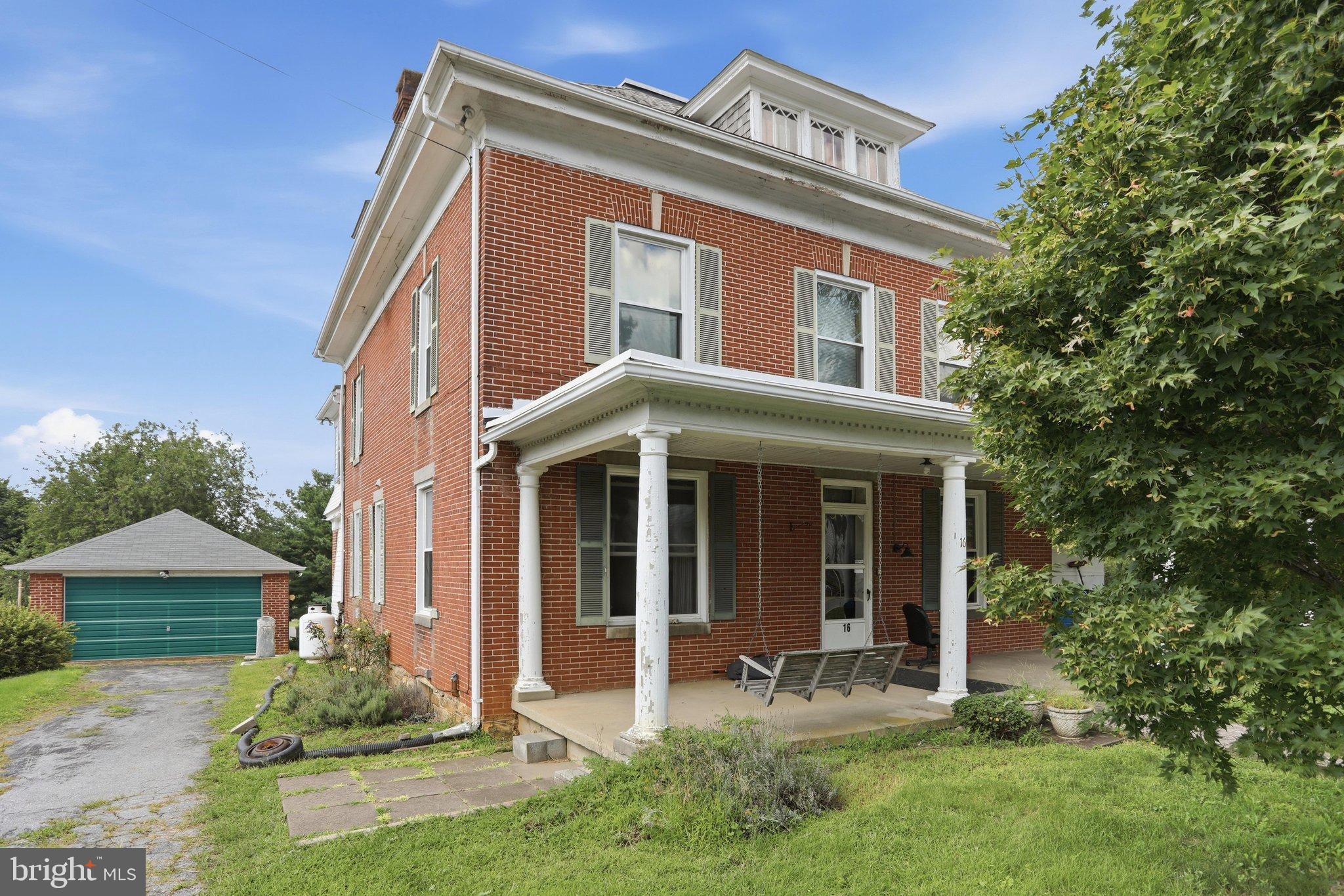 16 N MAPLE AVENUE