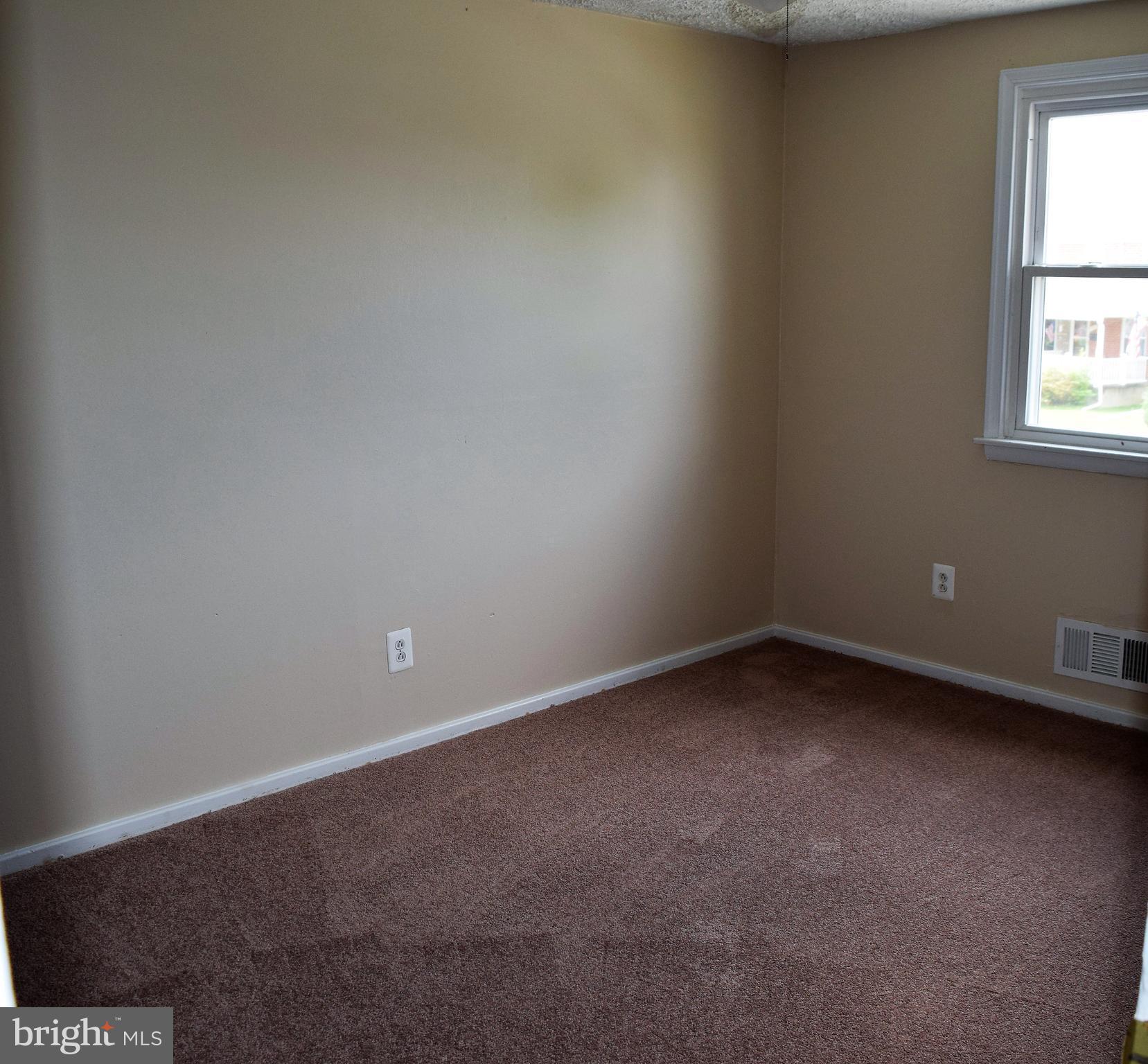 FOX RIDGE MANOR - Residential Lease