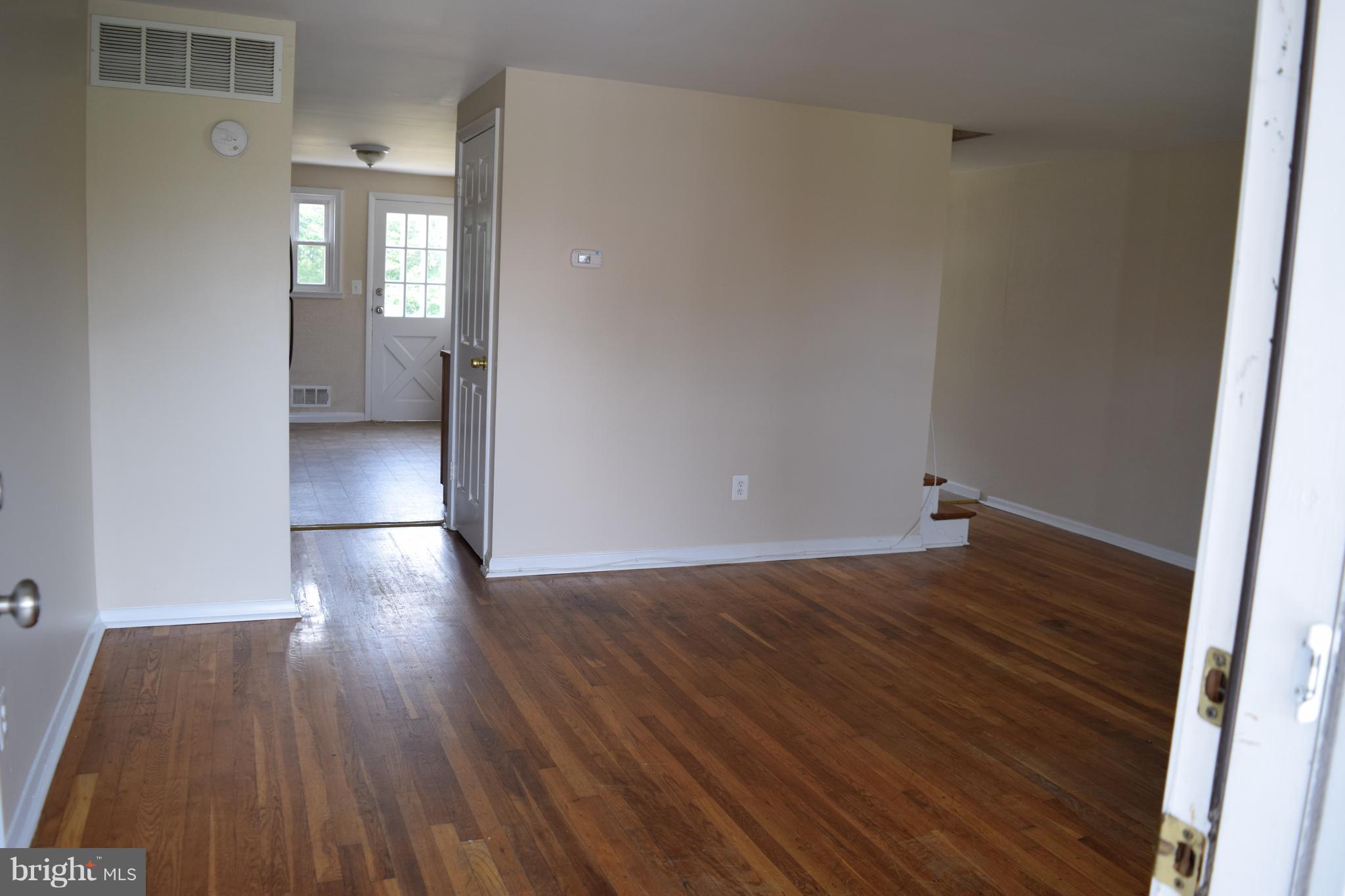 FOX RIDGE MANOR - Residential Lease