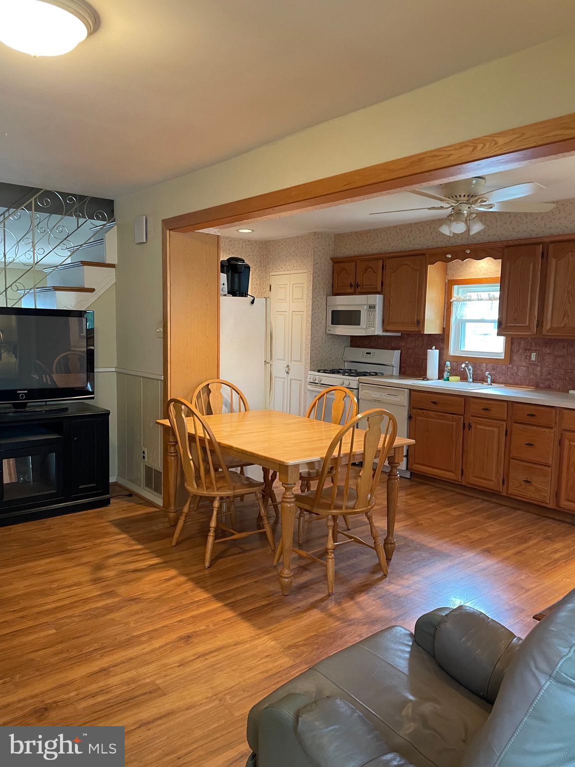 SOMERTON - Residential