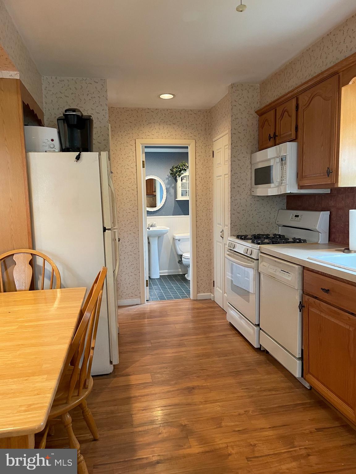 SOMERTON - Residential