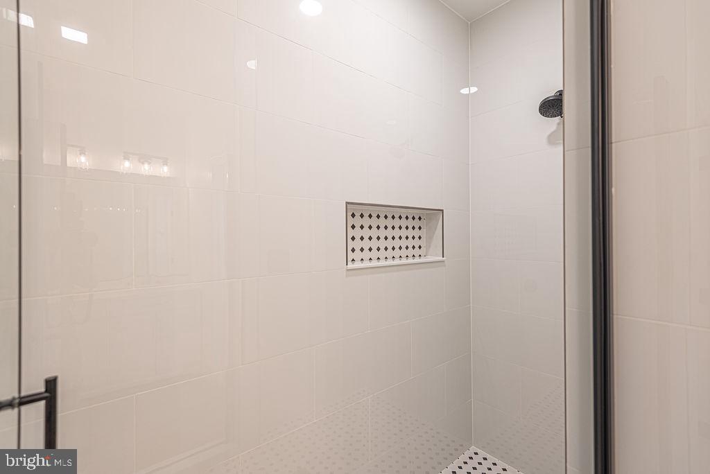 OAKWOOD DEV - Residential