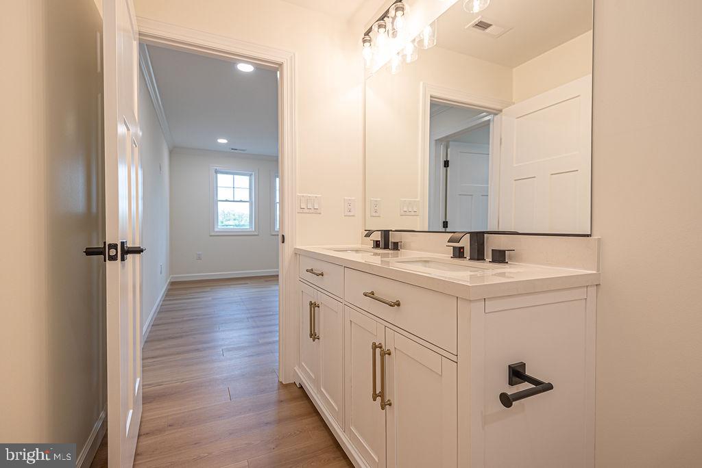 OAKWOOD DEV - Residential