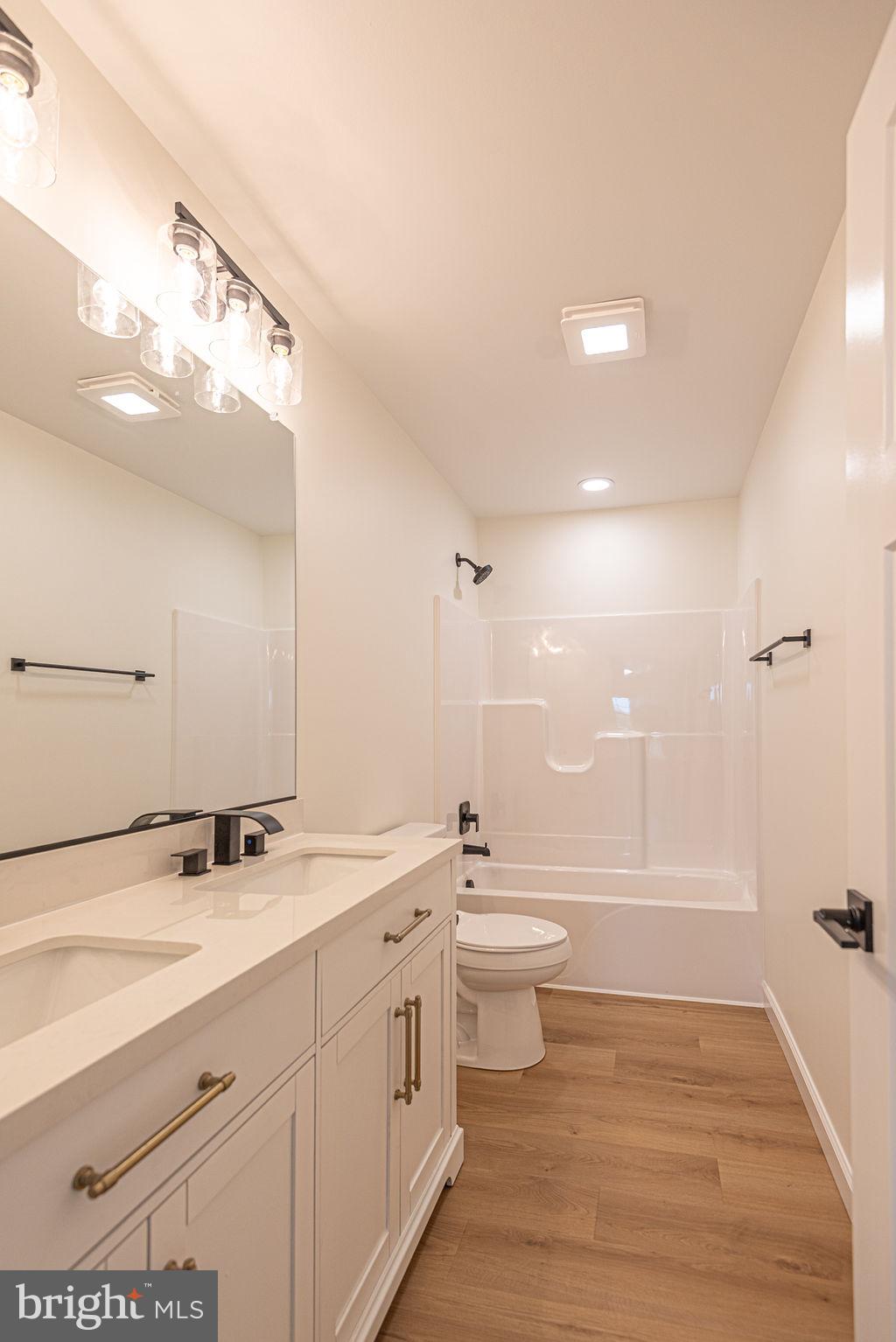 OAKWOOD DEV - Residential