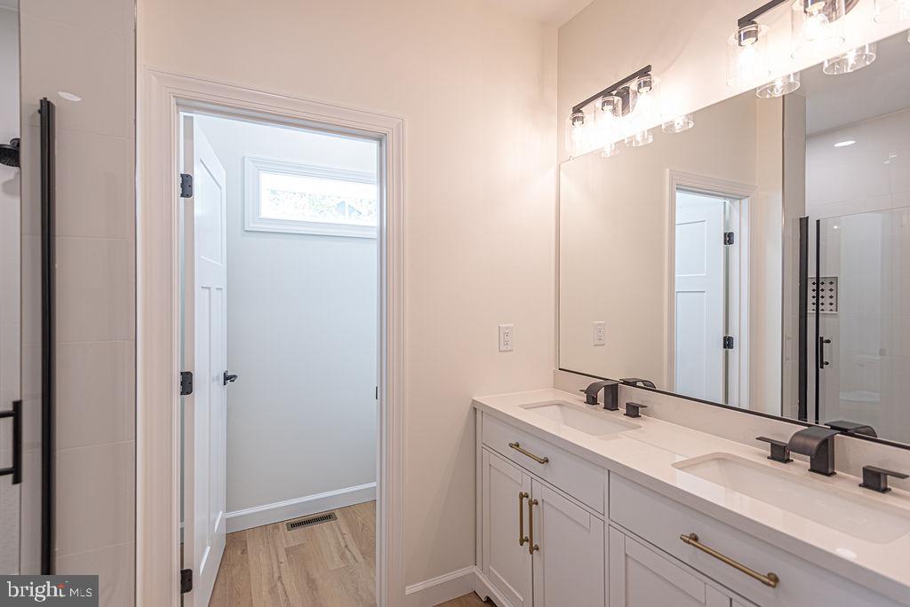 OAKWOOD DEV - Residential