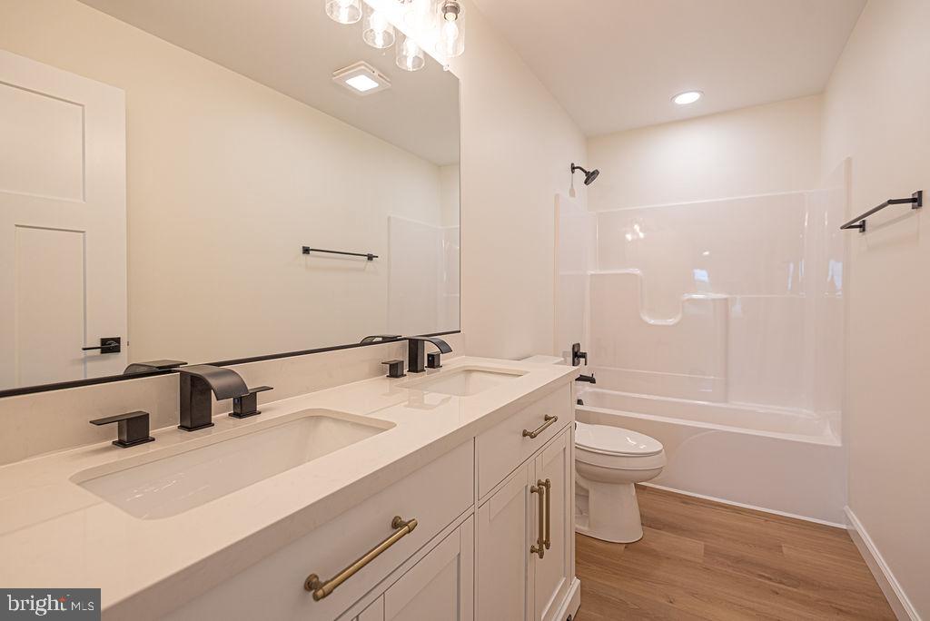 OAKWOOD DEV - Residential