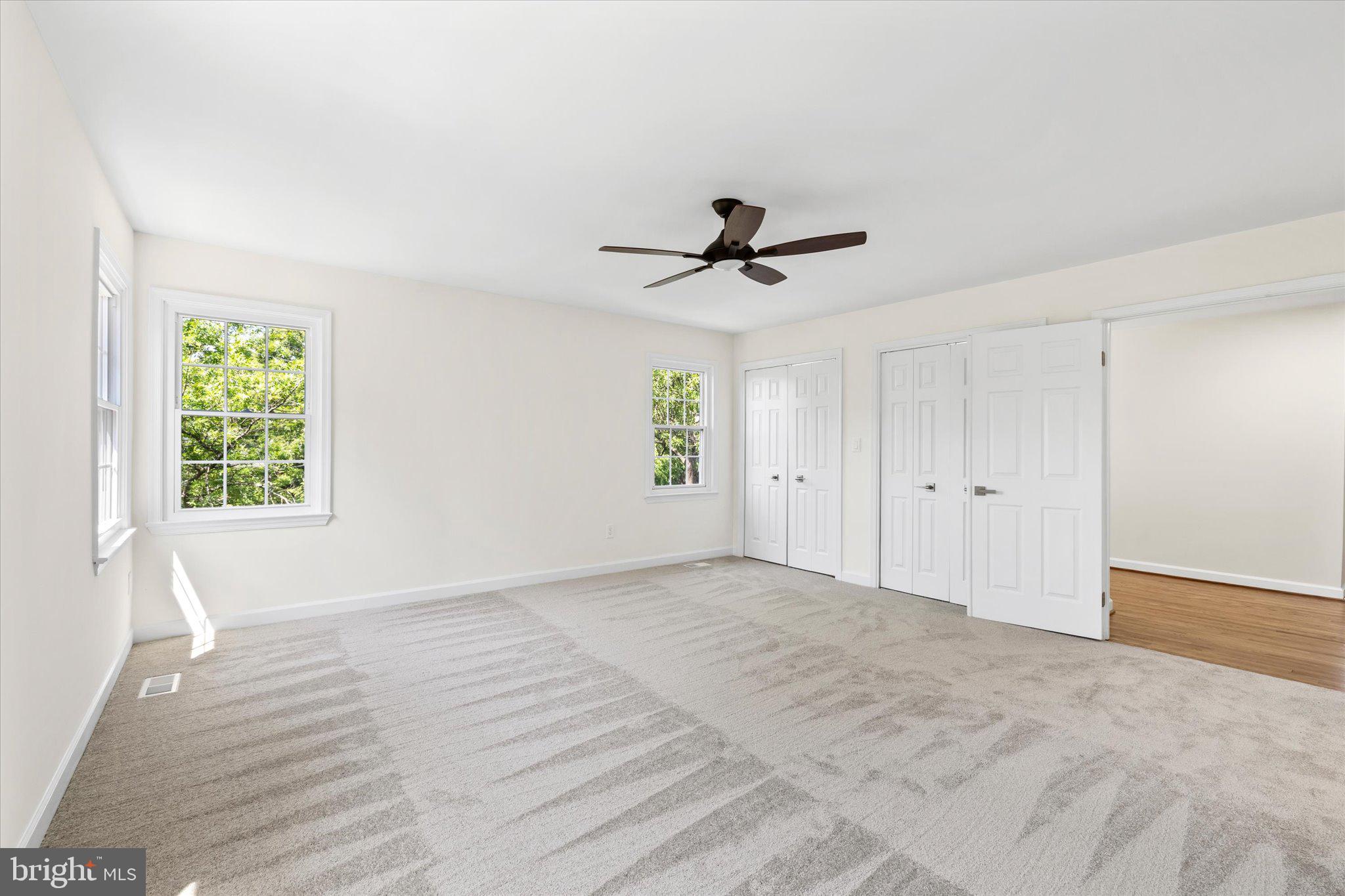 HIDDEN OAKS - Residential