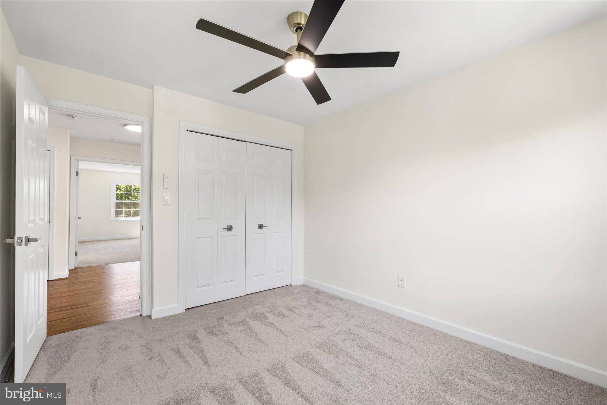 HIDDEN OAKS - Residential