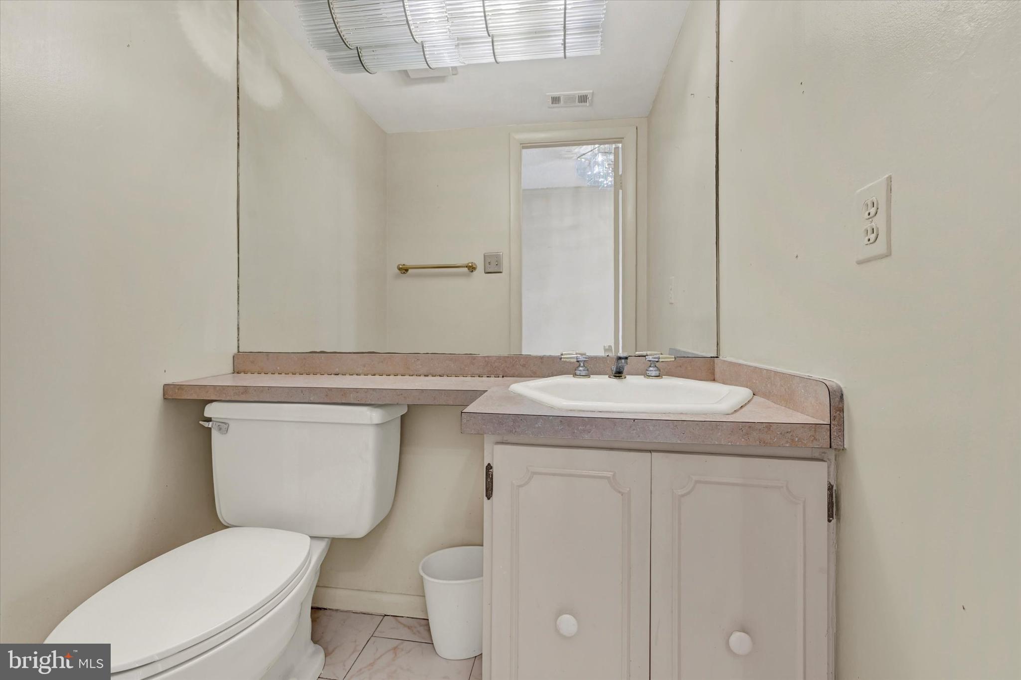 ANNEN WOODS - Residential