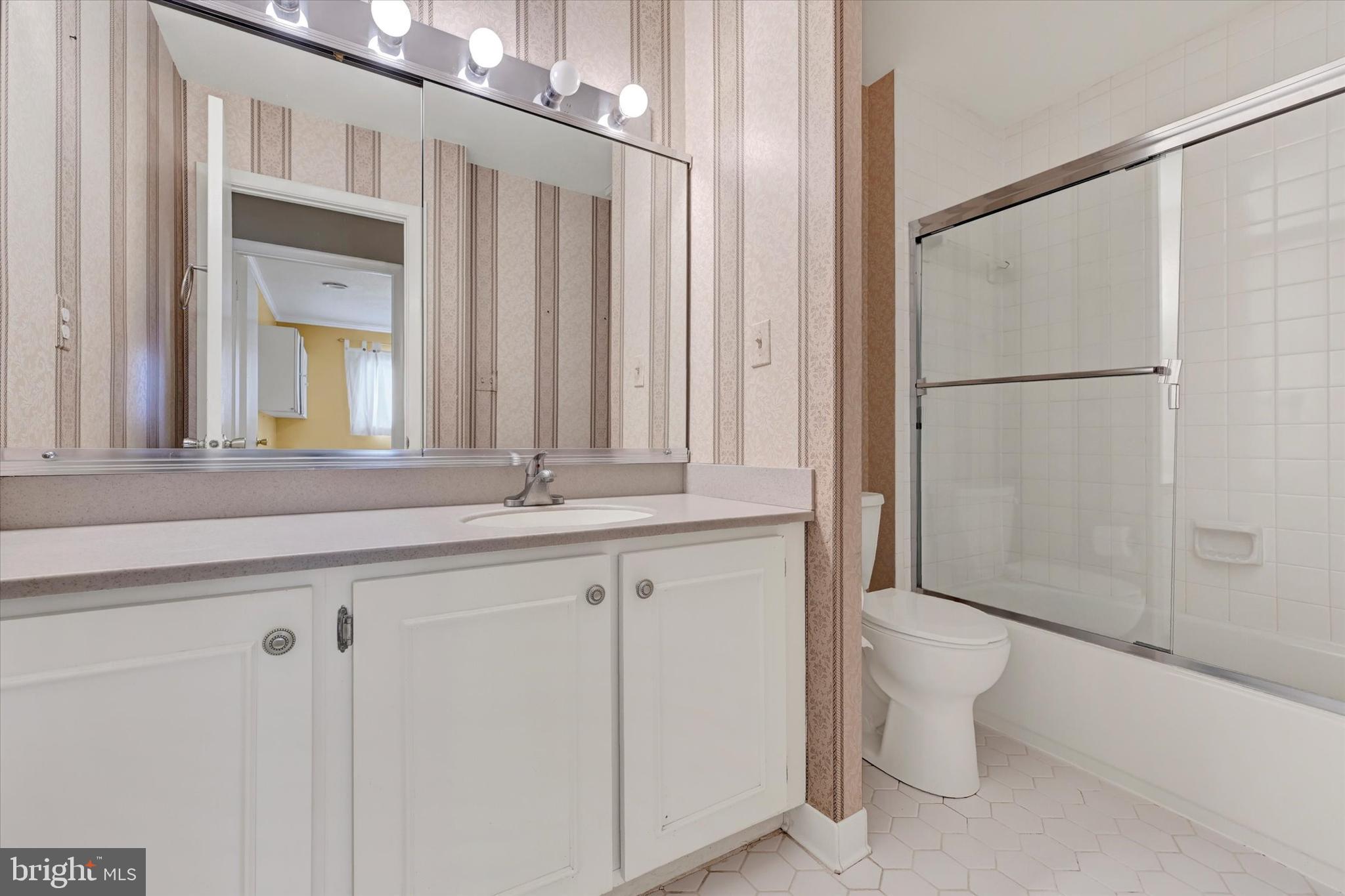 ANNEN WOODS - Residential