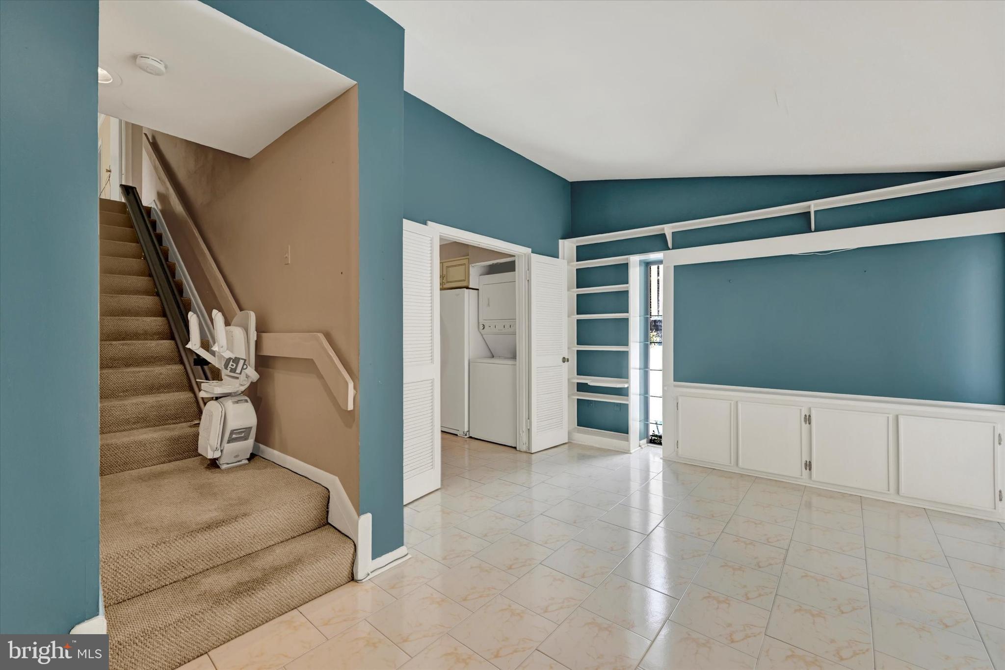 ANNEN WOODS - Residential