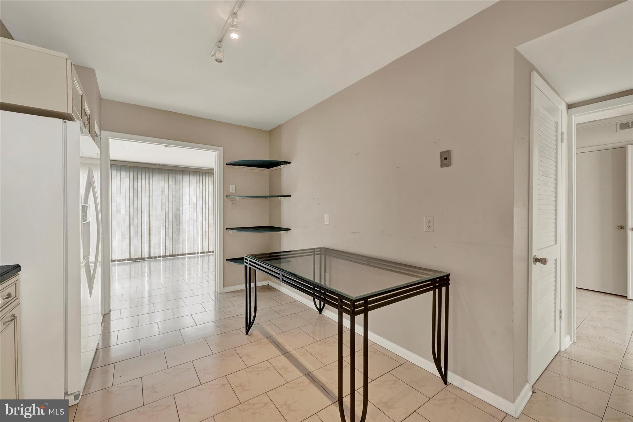 ANNEN WOODS - Residential