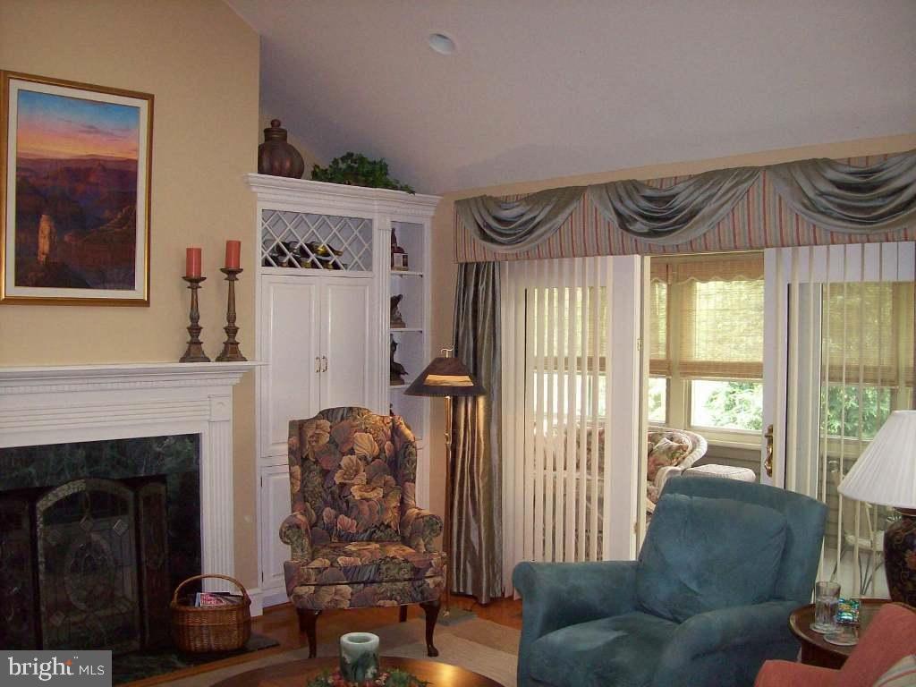 DEER FORD - Residential