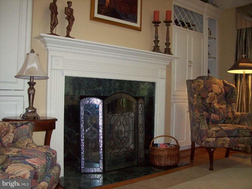 DEER FORD - Residential