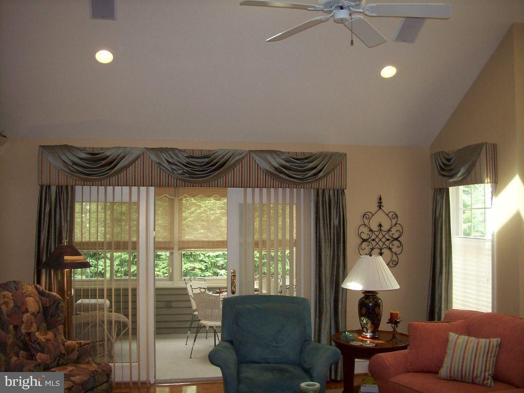 DEER FORD - Residential