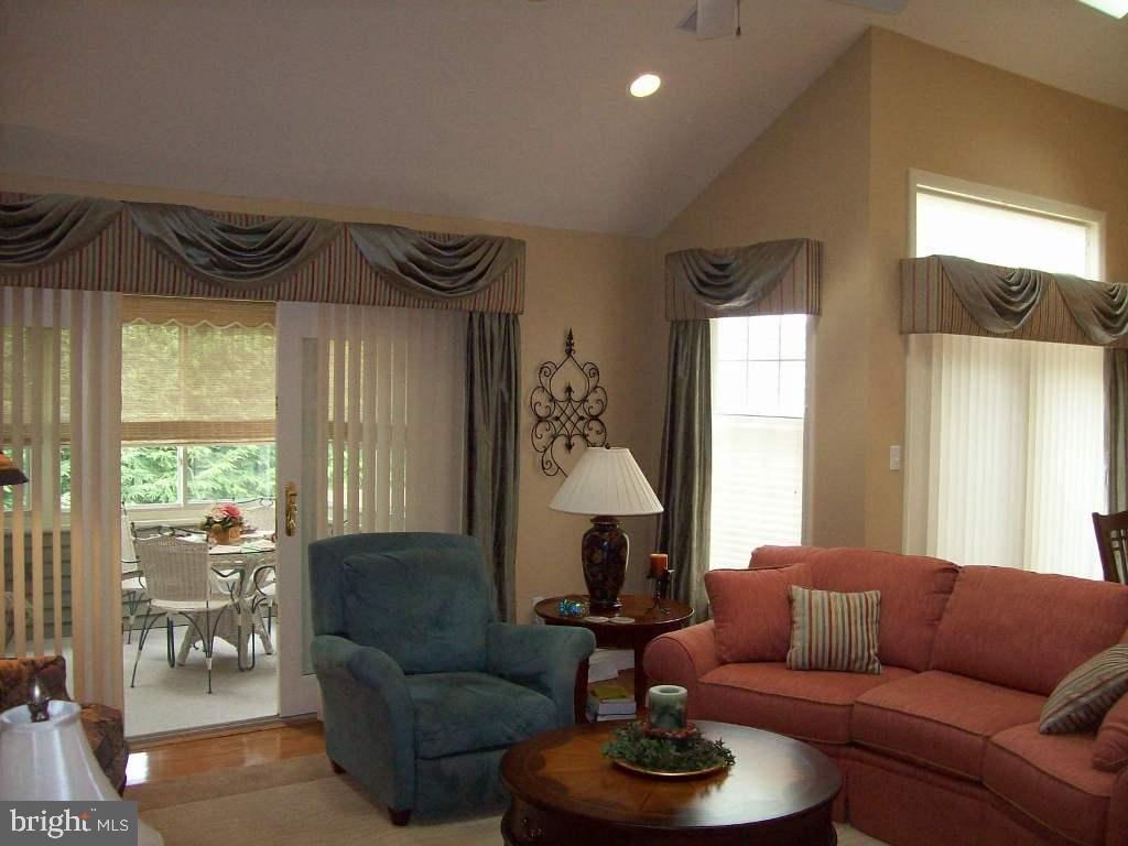 DEER FORD - Residential