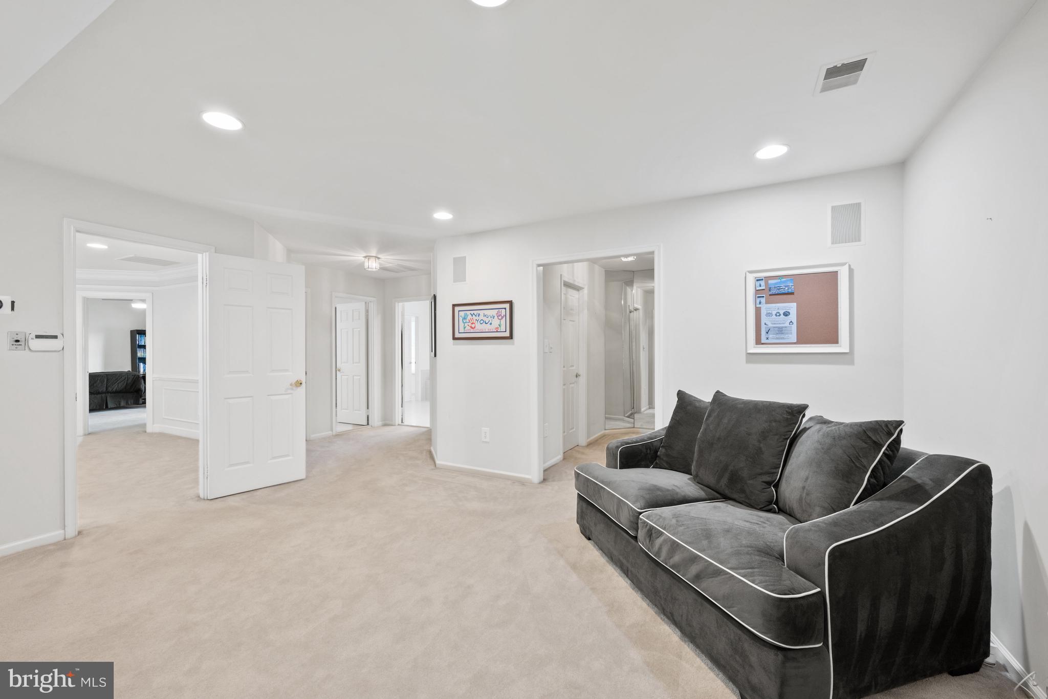 AVENEL - Residential