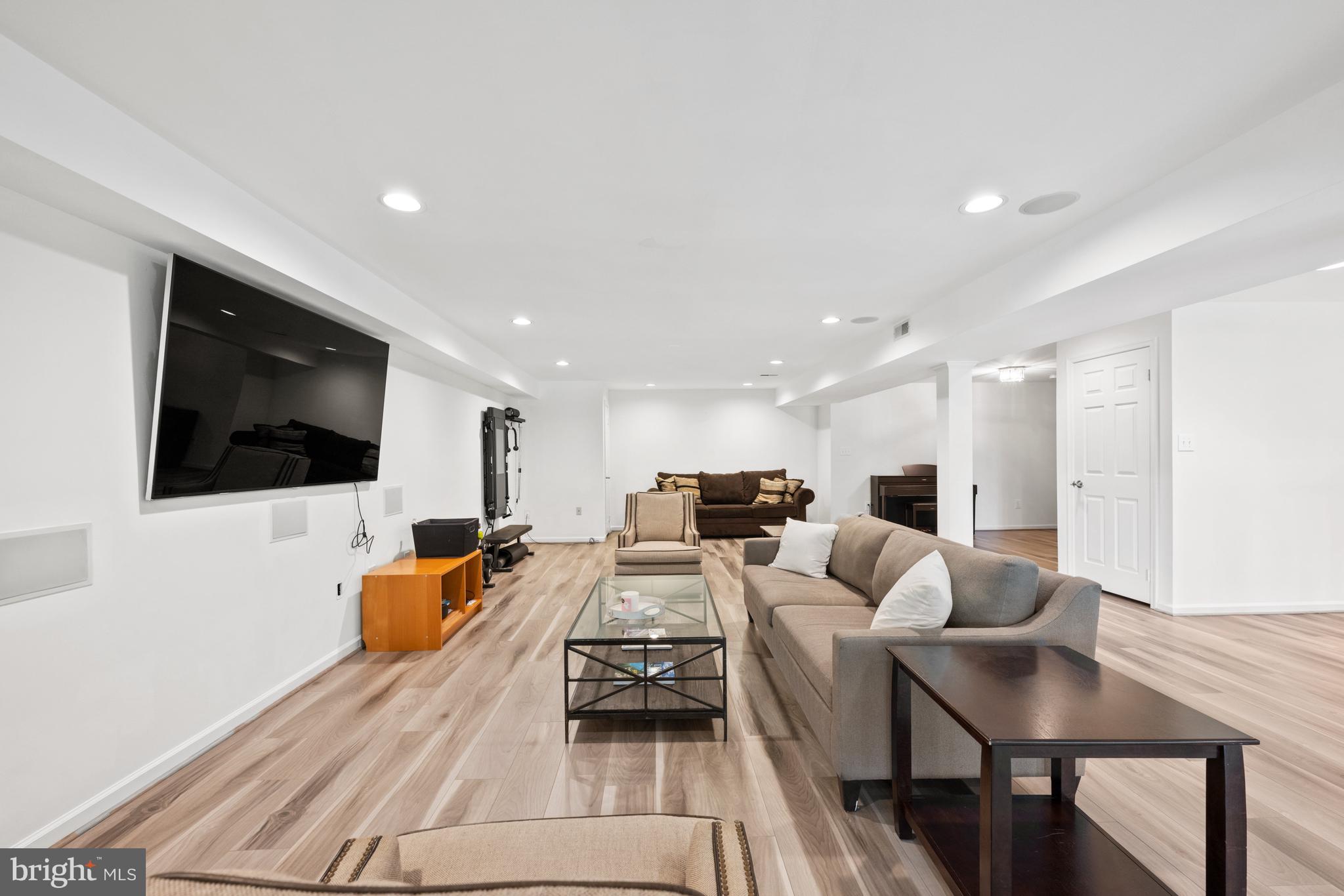 AVENEL - Residential