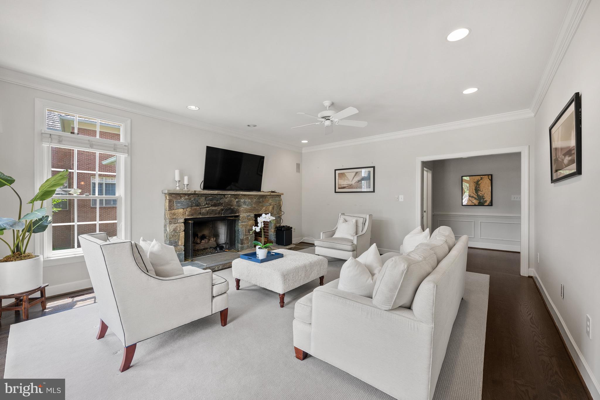 AVENEL - Residential