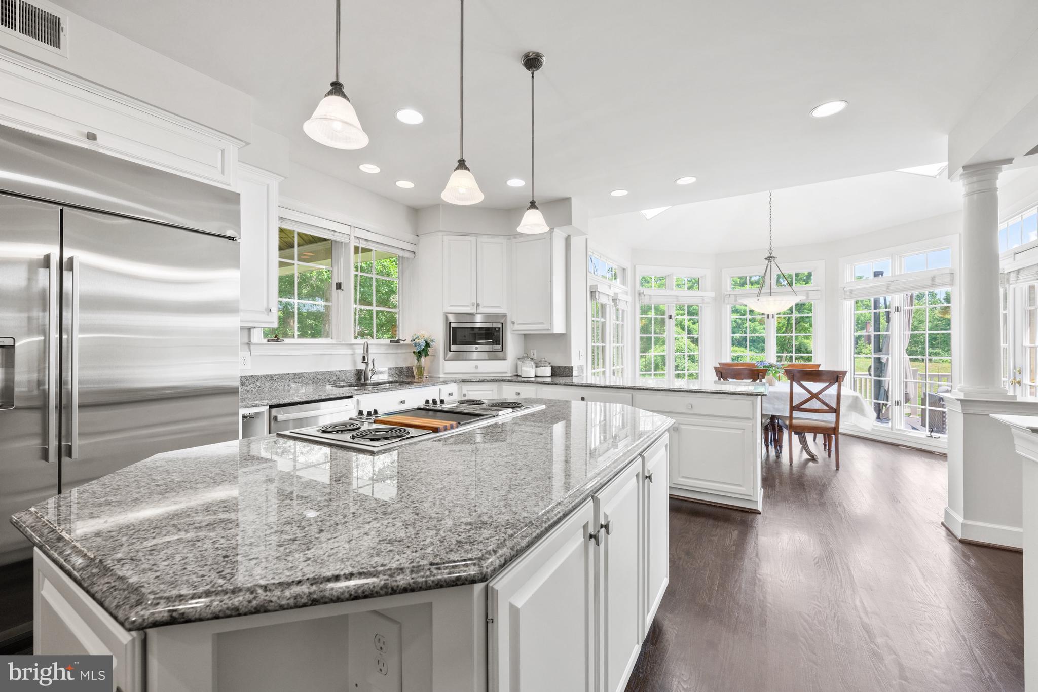 AVENEL - Residential