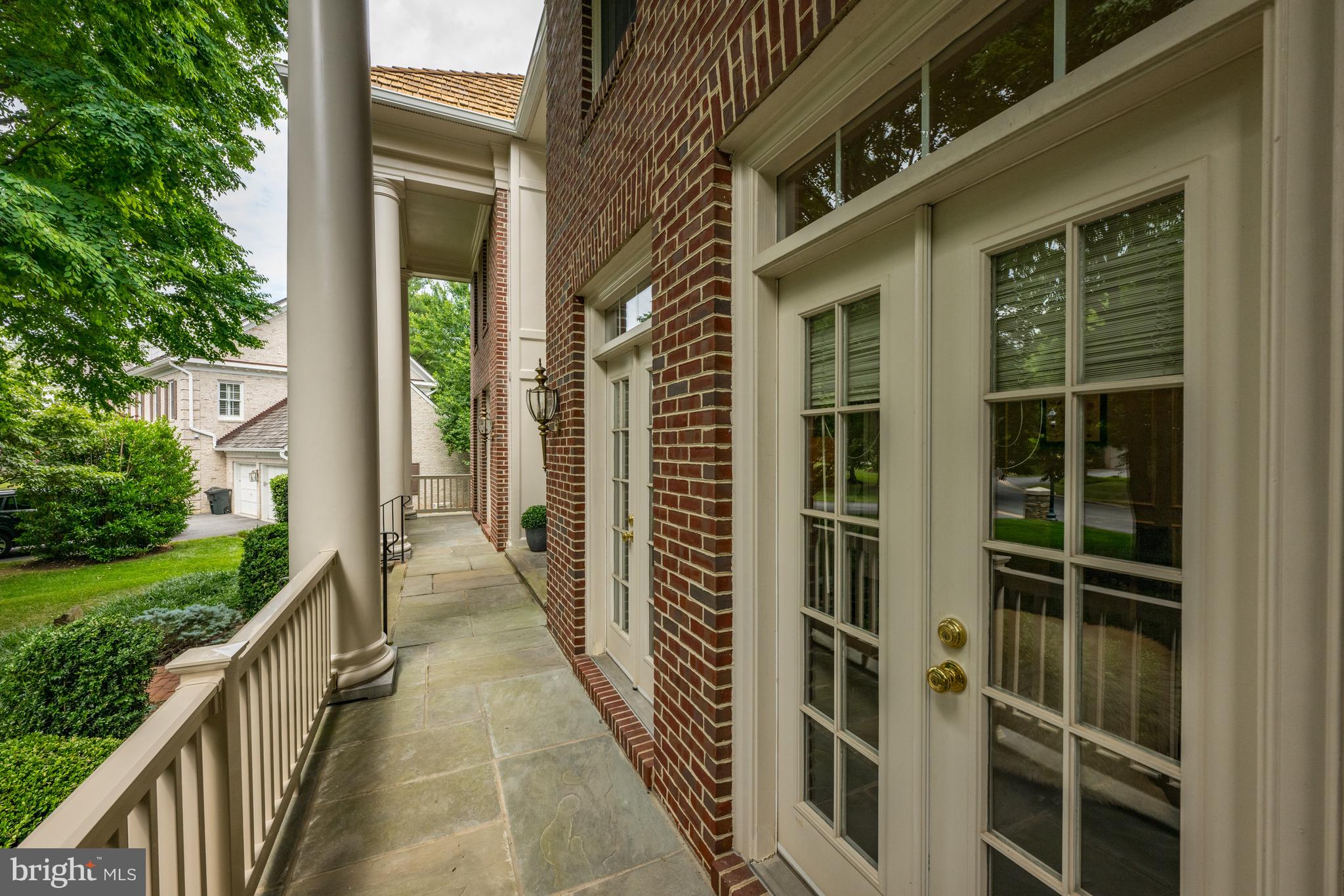 AVENEL - Residential