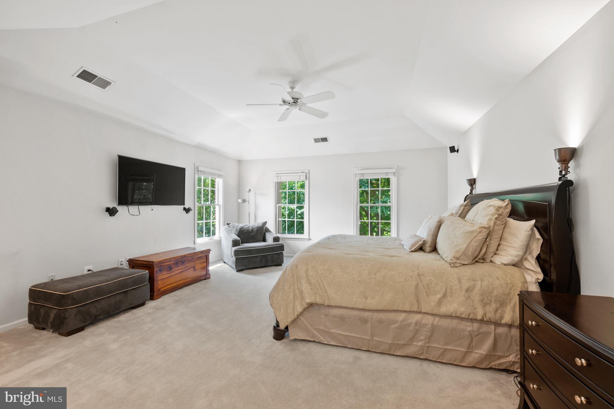 AVENEL - Residential