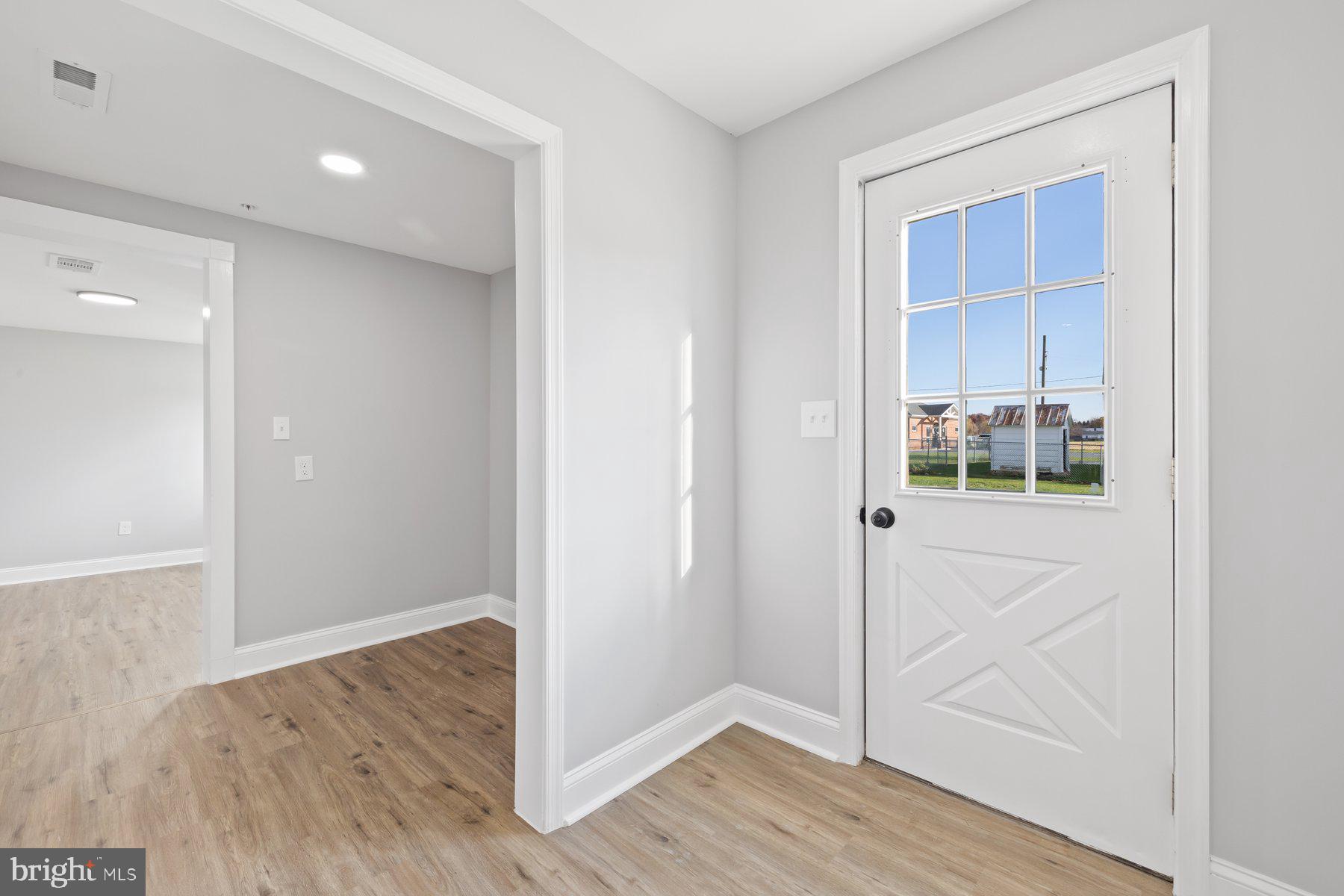 HAMPSTEAD - Residential