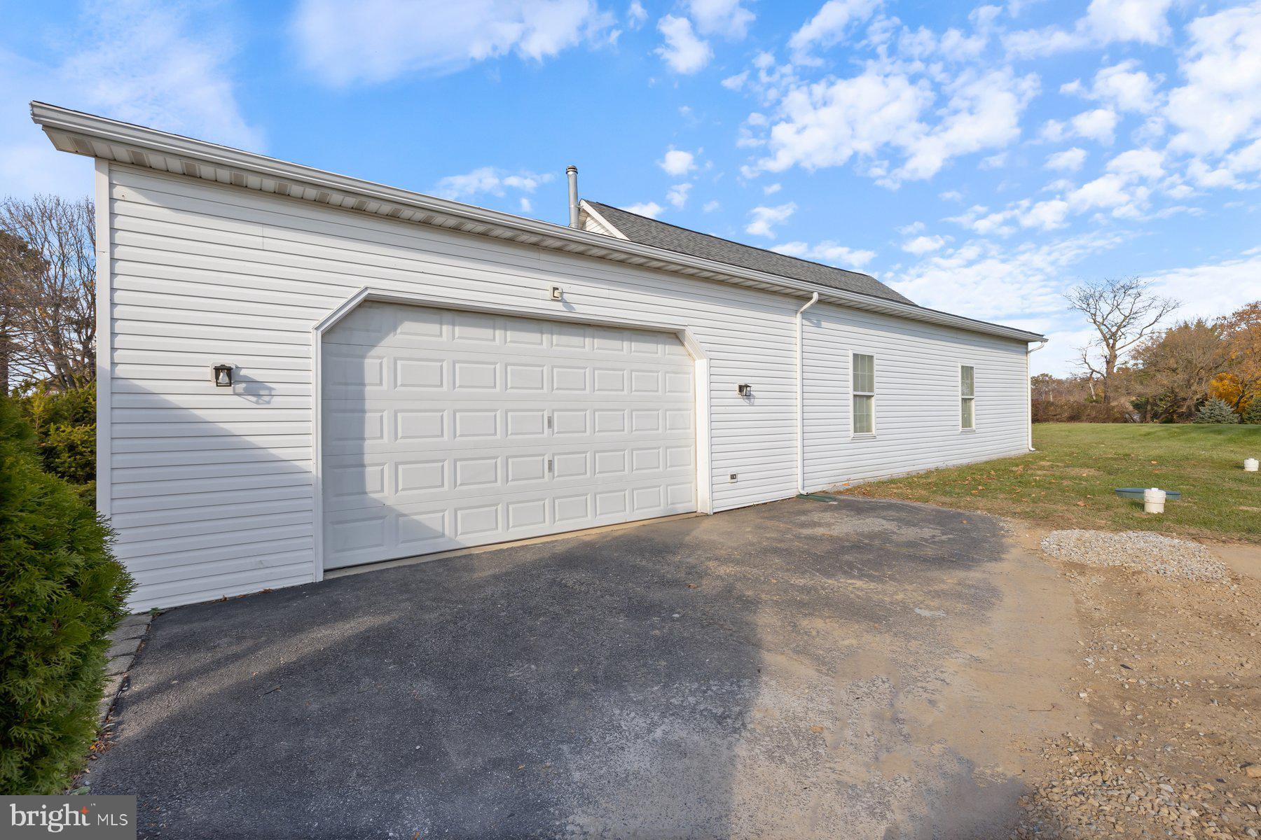 HAMPSTEAD - Residential