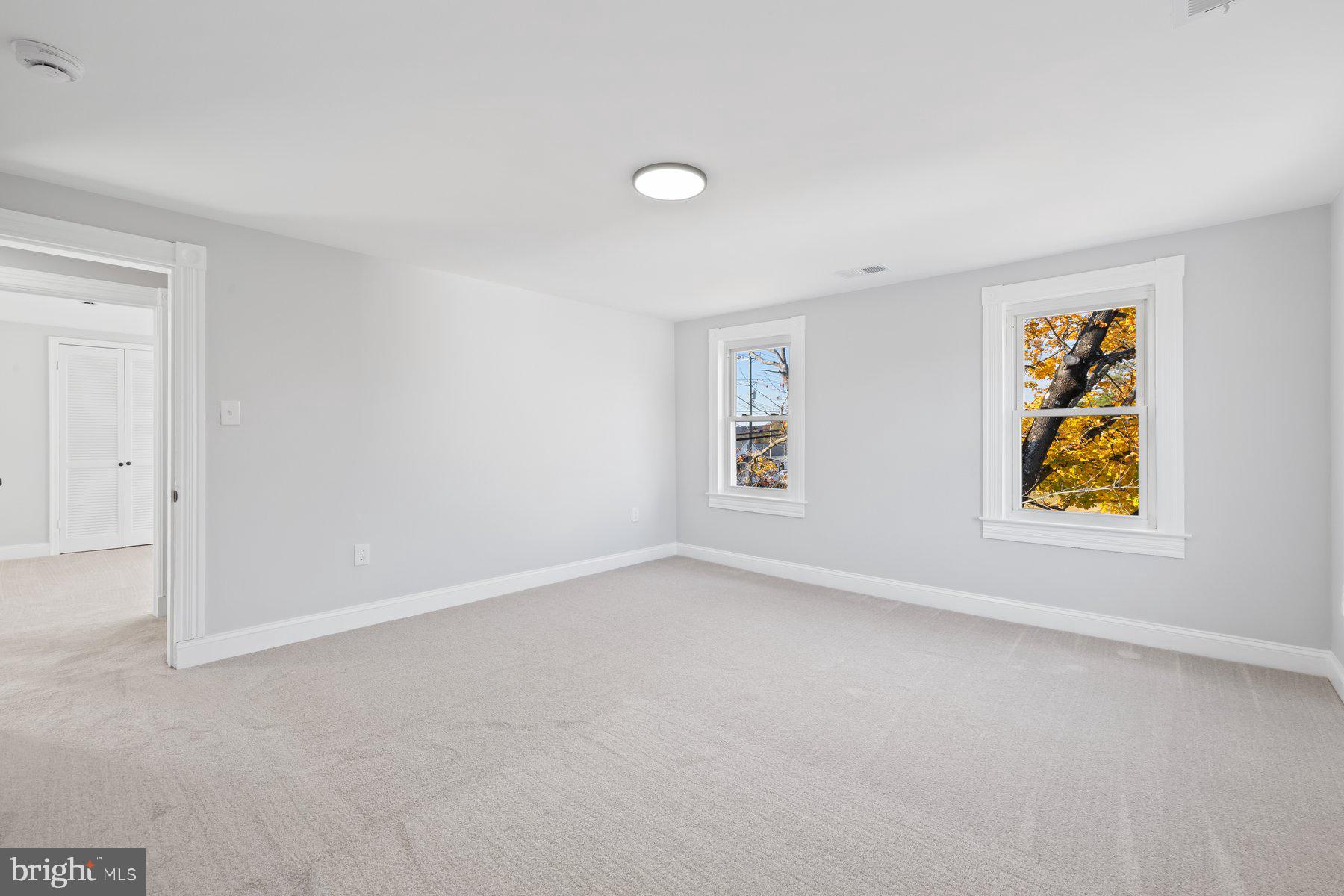 HAMPSTEAD - Residential