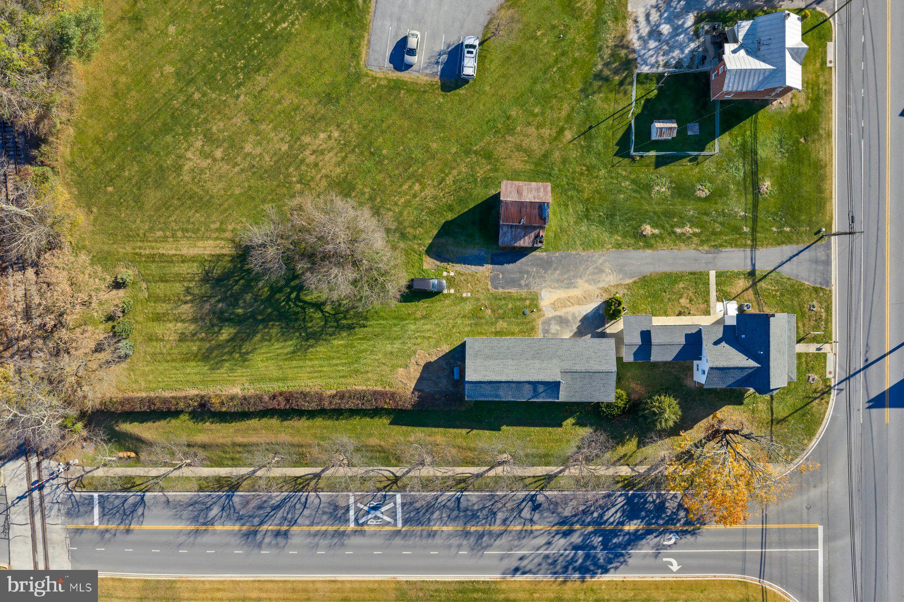 HAMPSTEAD - Residential