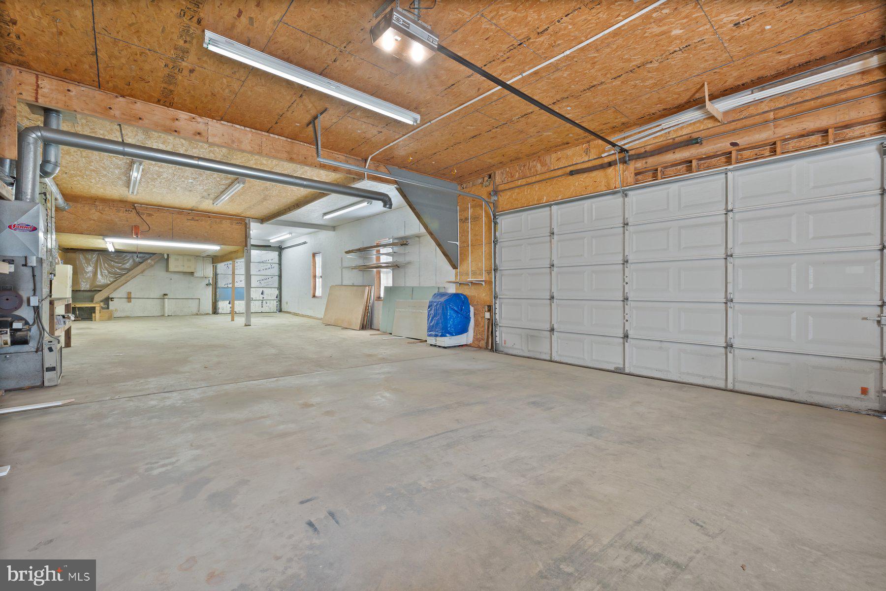 HAMPSTEAD - Residential