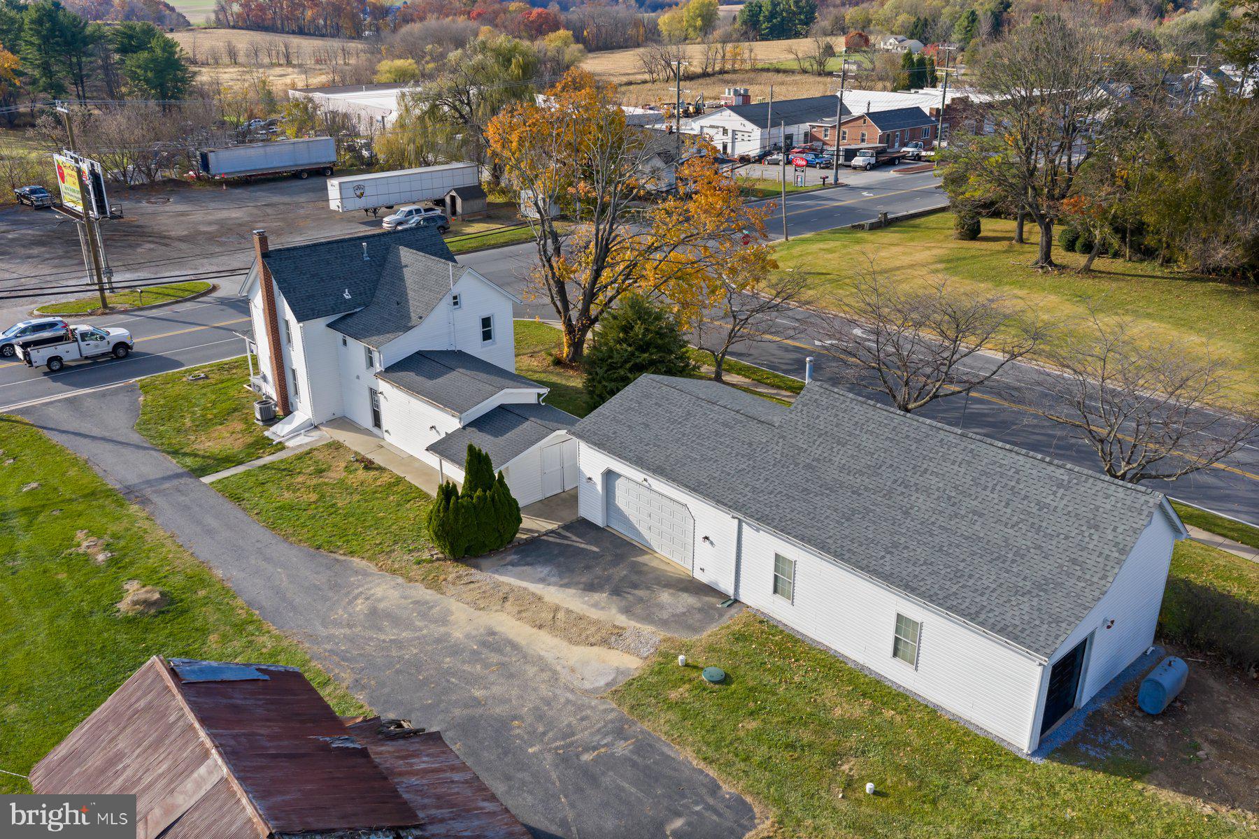 HAMPSTEAD - Residential